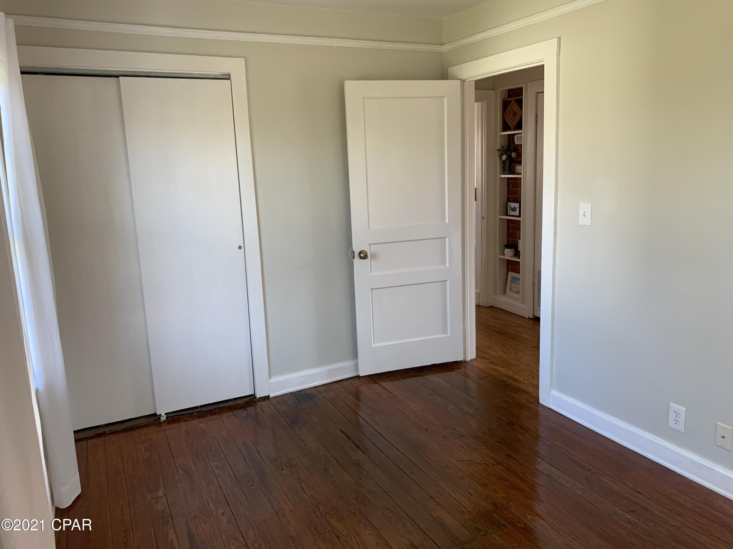 Sudduths 1st Add - Residential