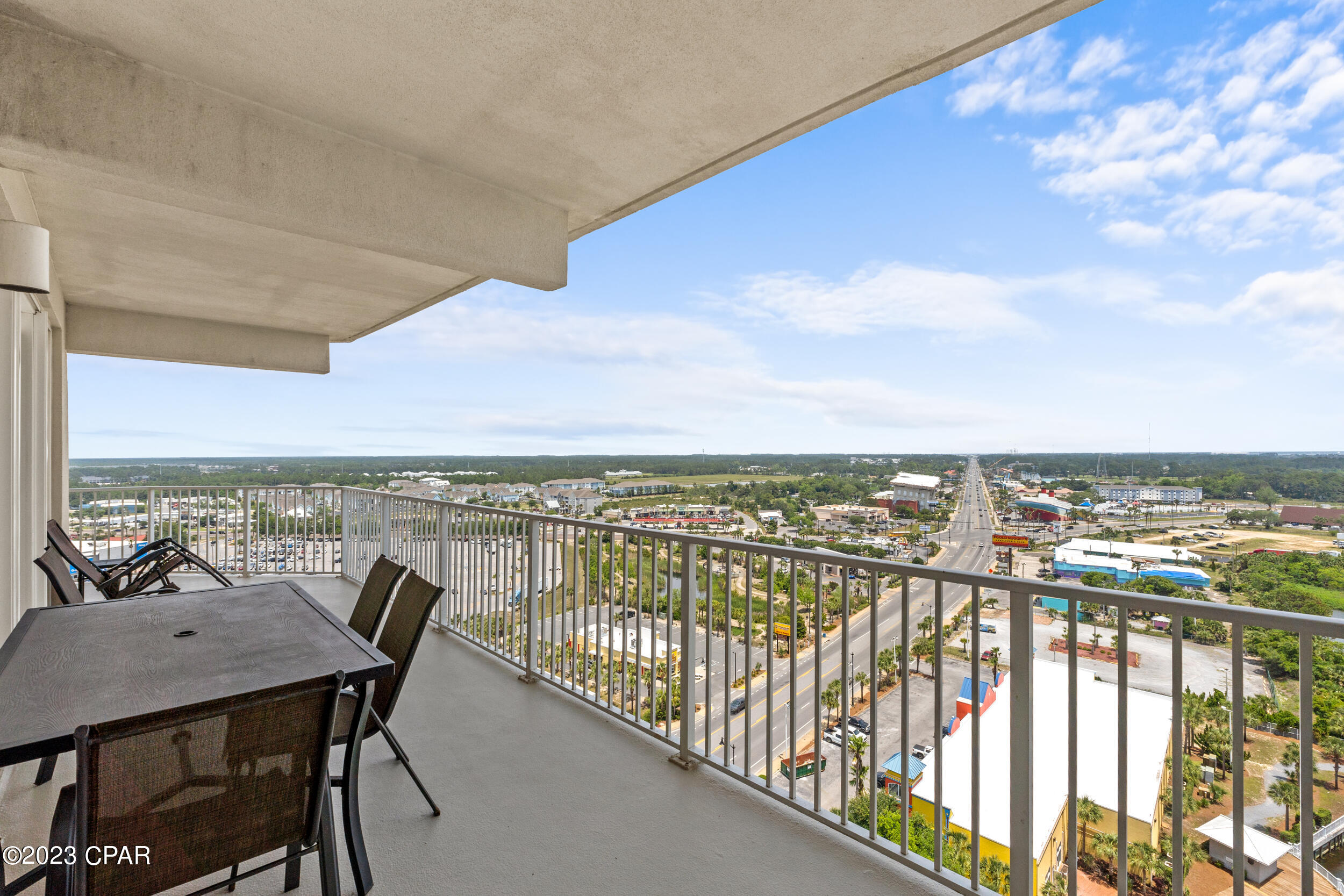 Laketown Wharf - Residential