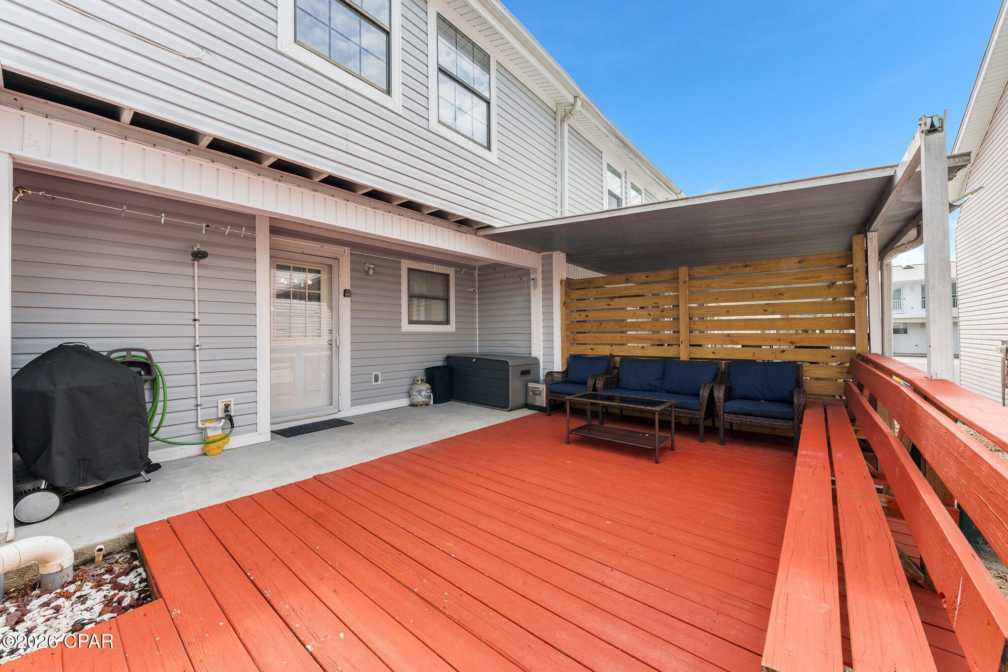 Villa Chateaus - Residential