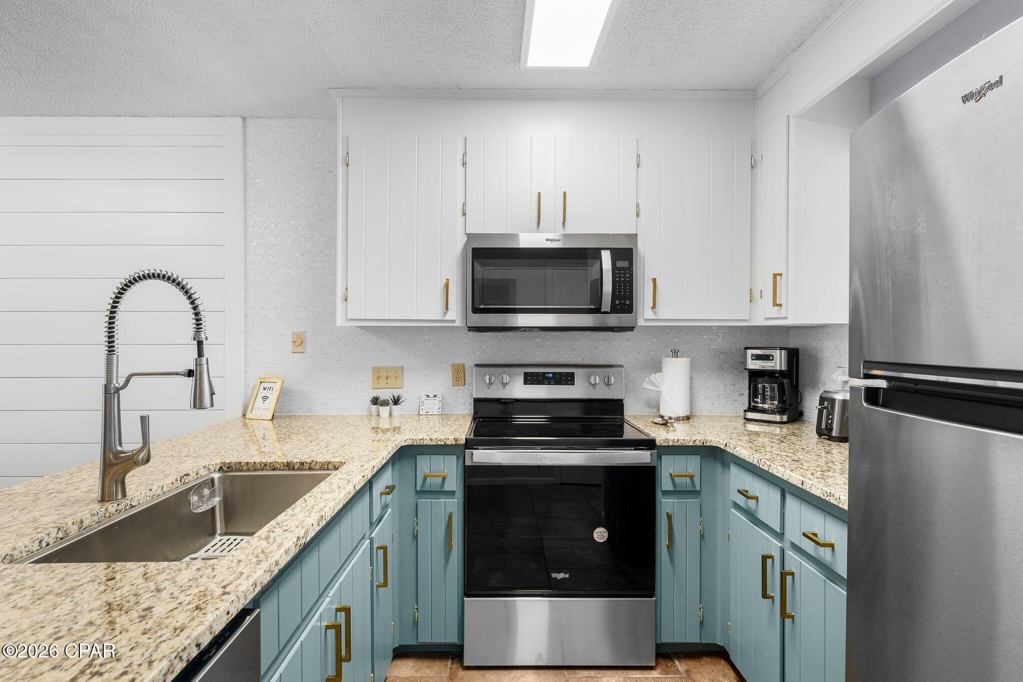 Villa Chateaus - Residential