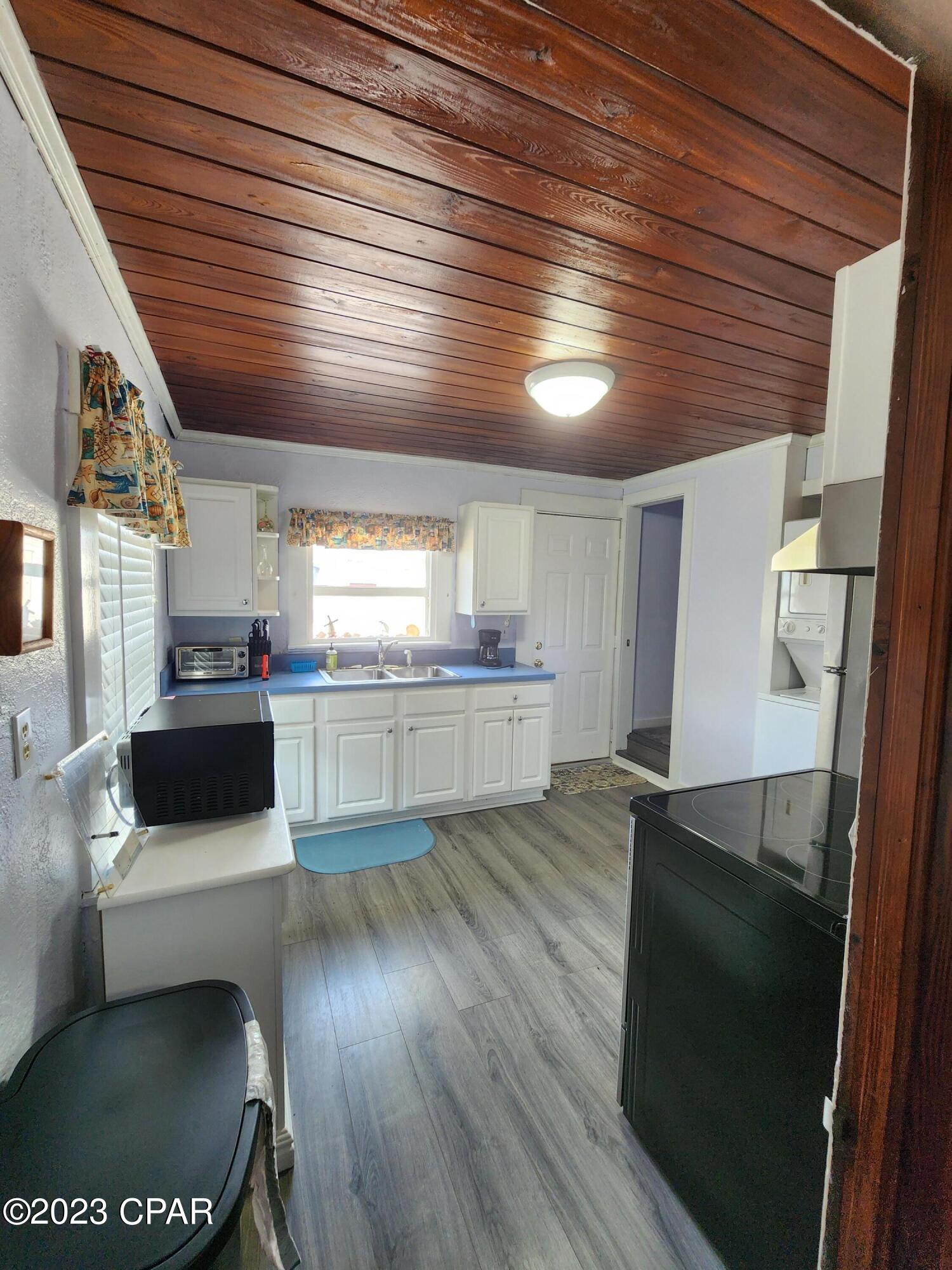 Baltimore Beach - Residential Lease