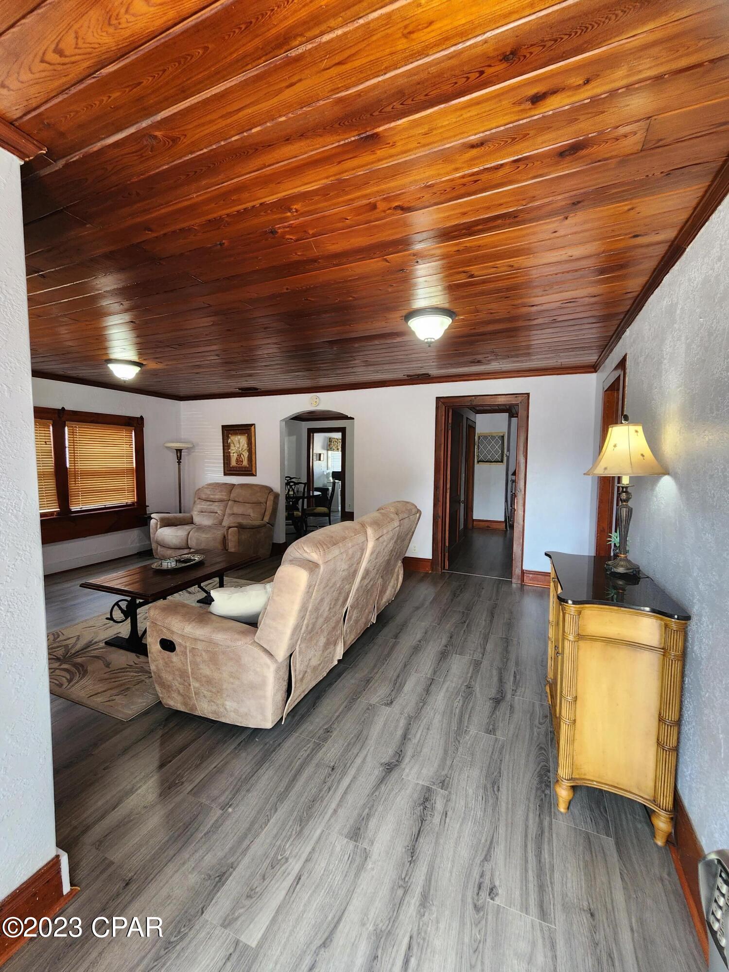 Baltimore Beach - Residential Lease