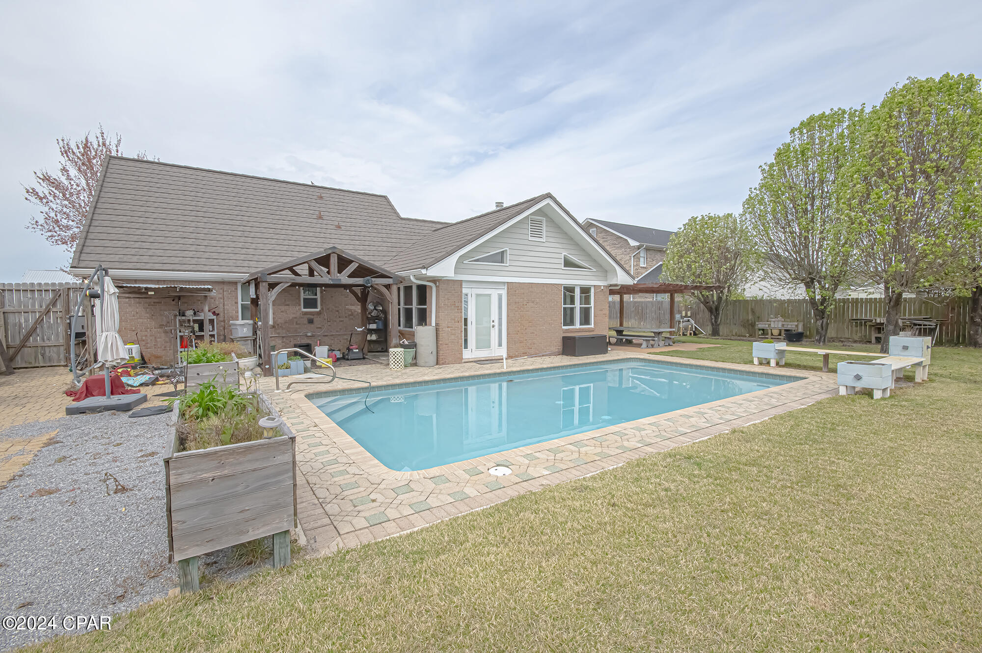 Forest Park East U-3 - Residential