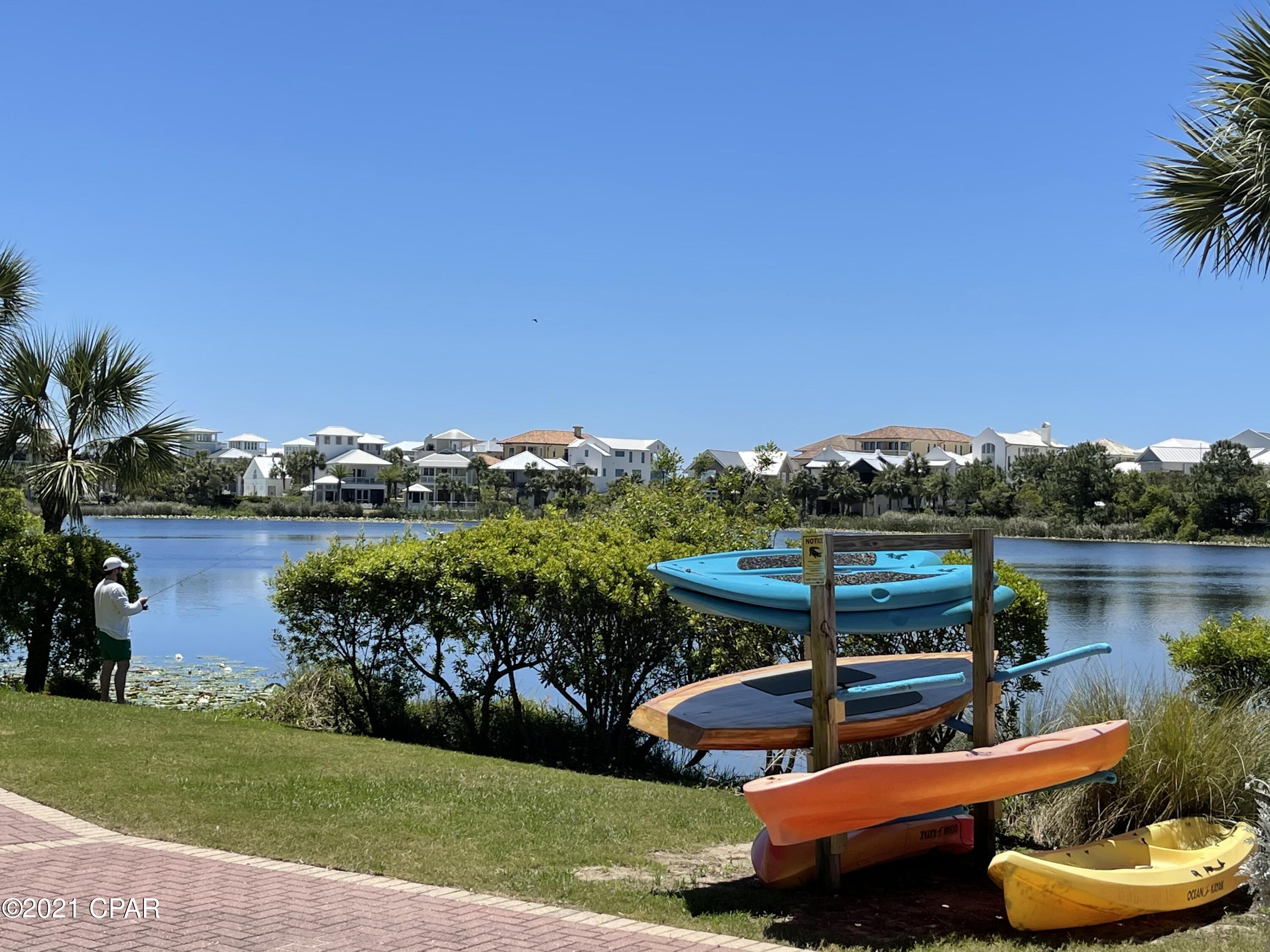 Carillon Beach Inn - Residential