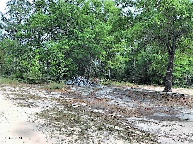 Caravana Manor 1st - Land