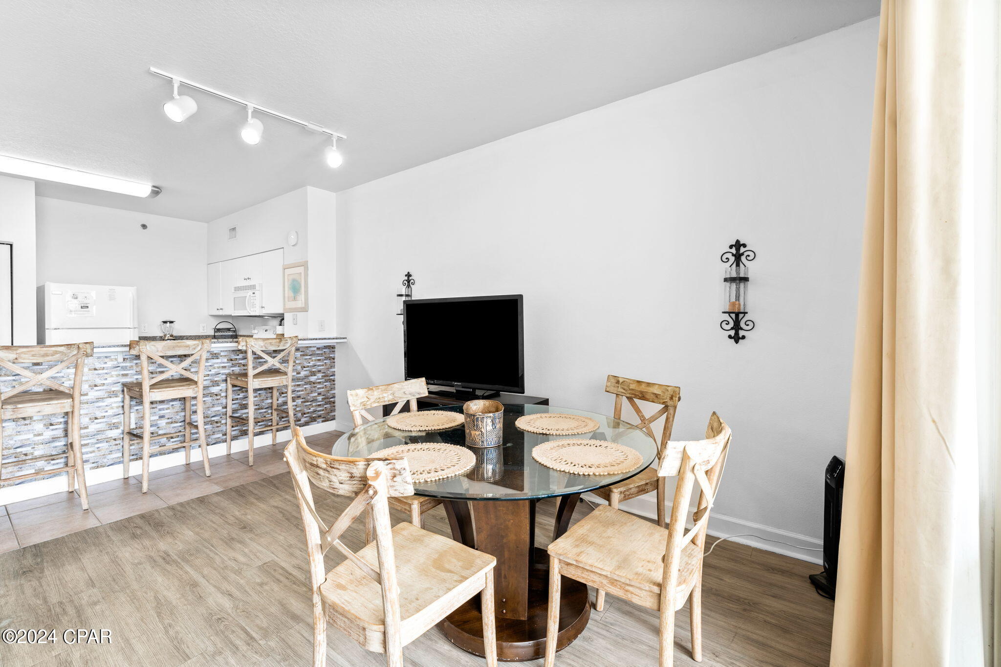 Shores Of Panama Phase II - Residential