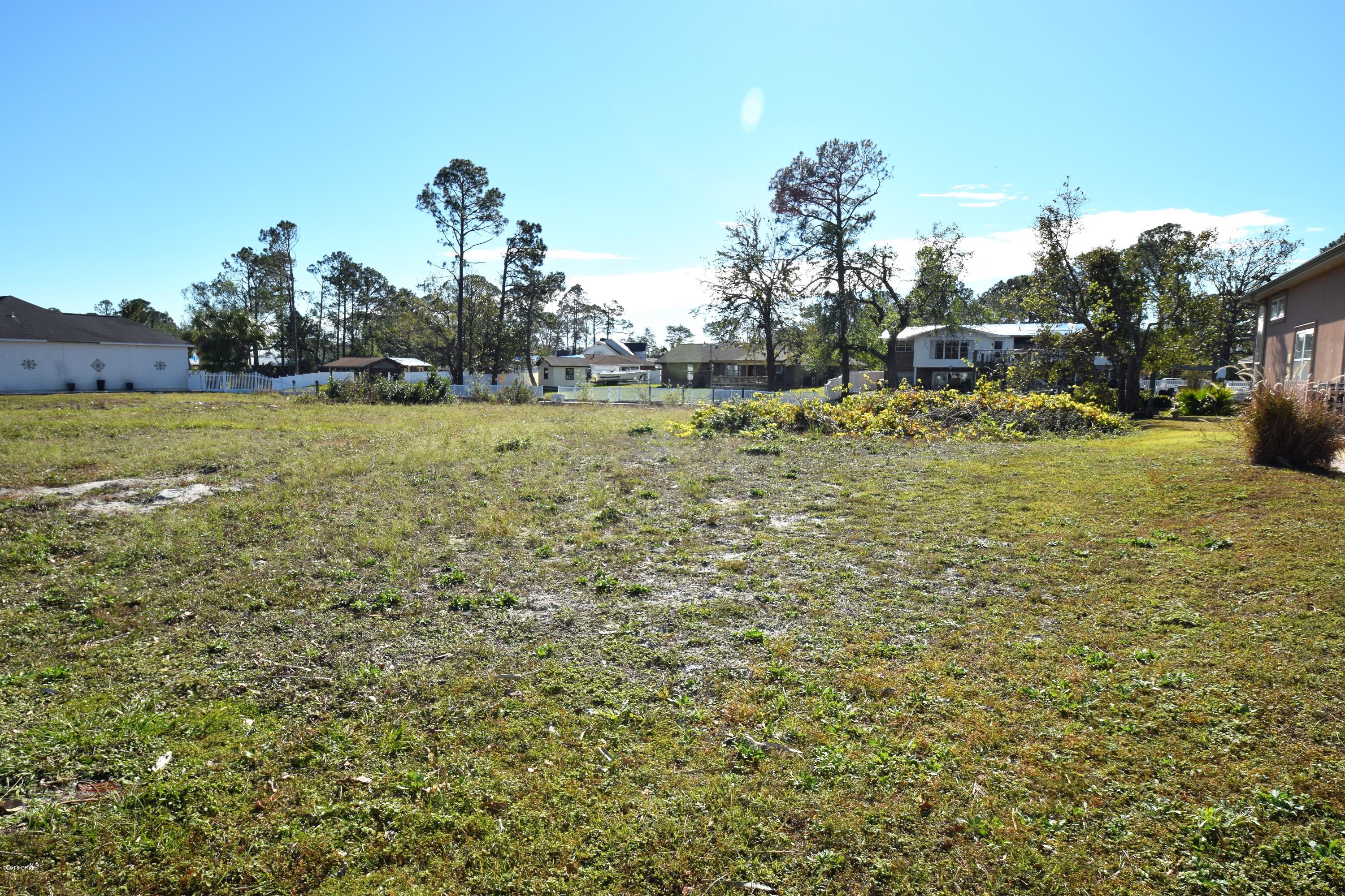 Dolphin Bay Ph I - Land