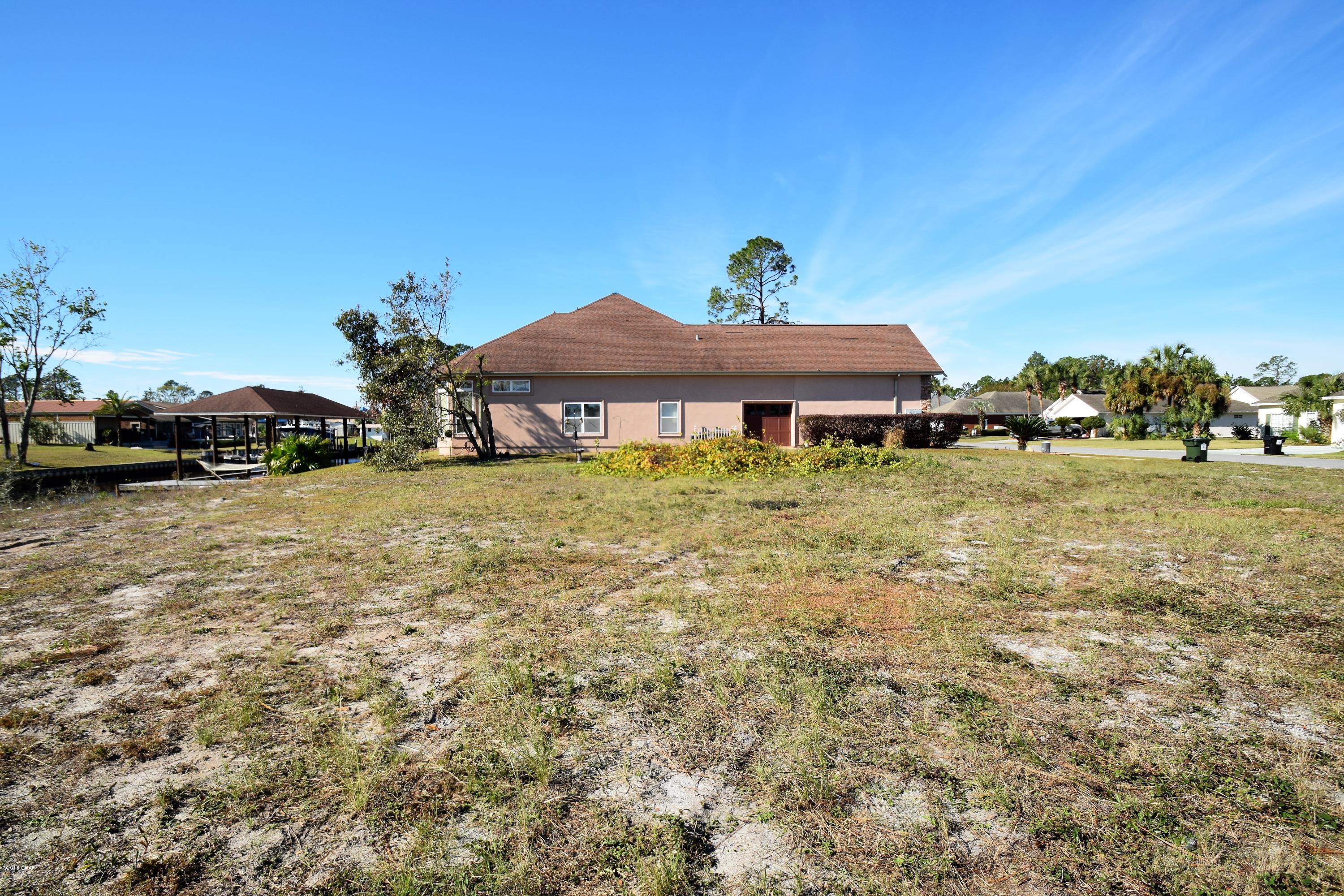 Dolphin Bay Ph I - Land