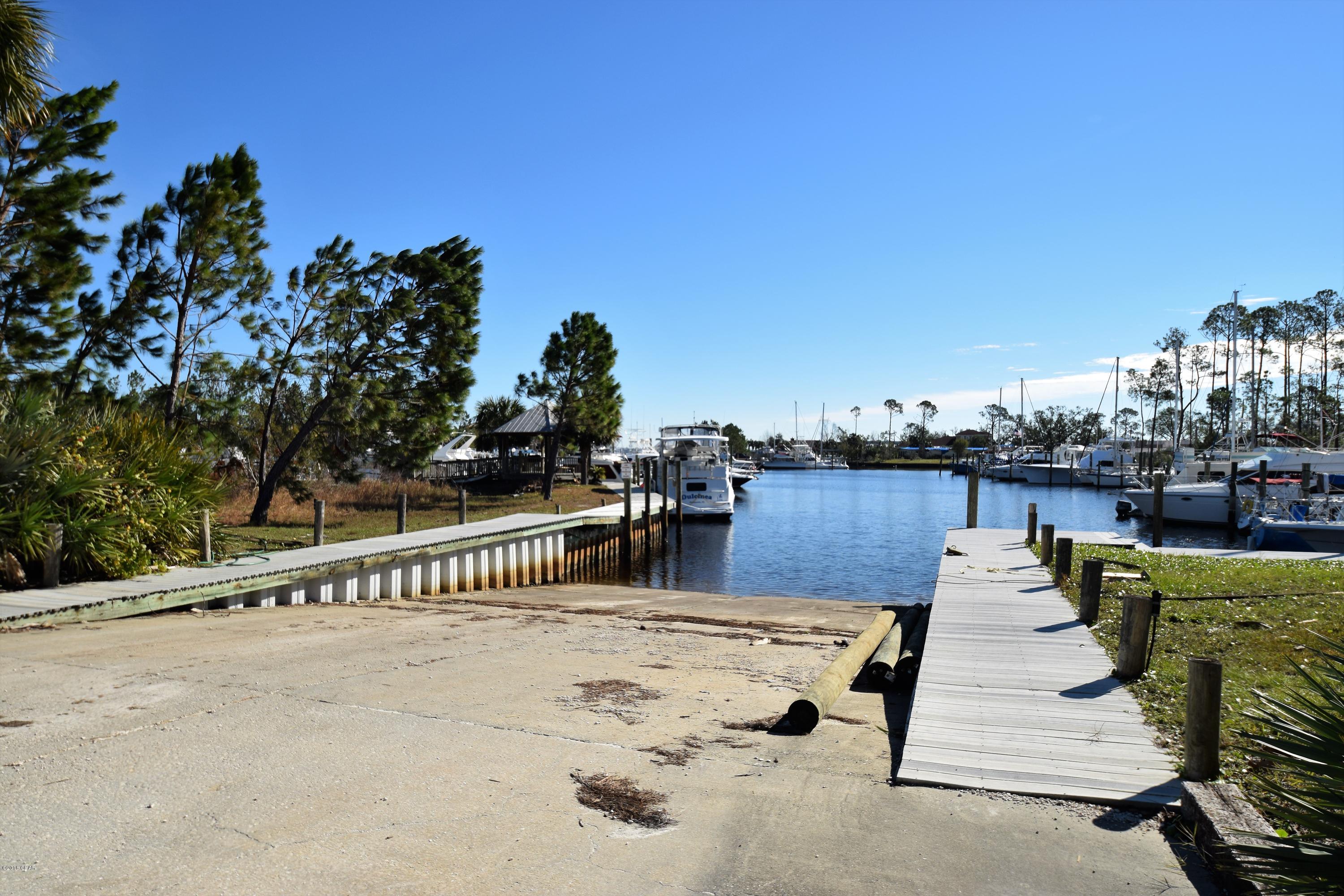 Dolphin Bay Ph I - Land