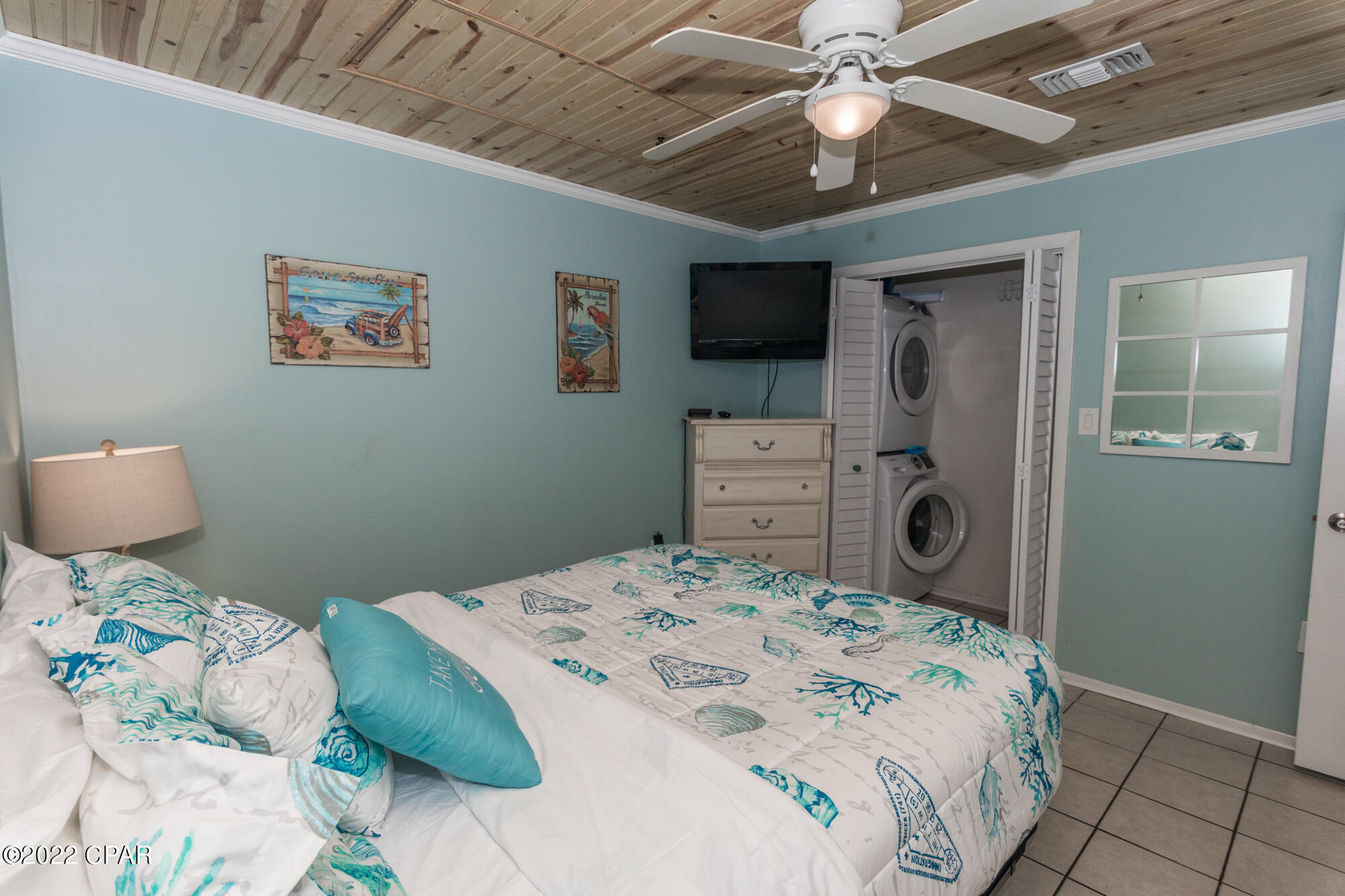 Grand Lagoon Cove Condominium - Residential