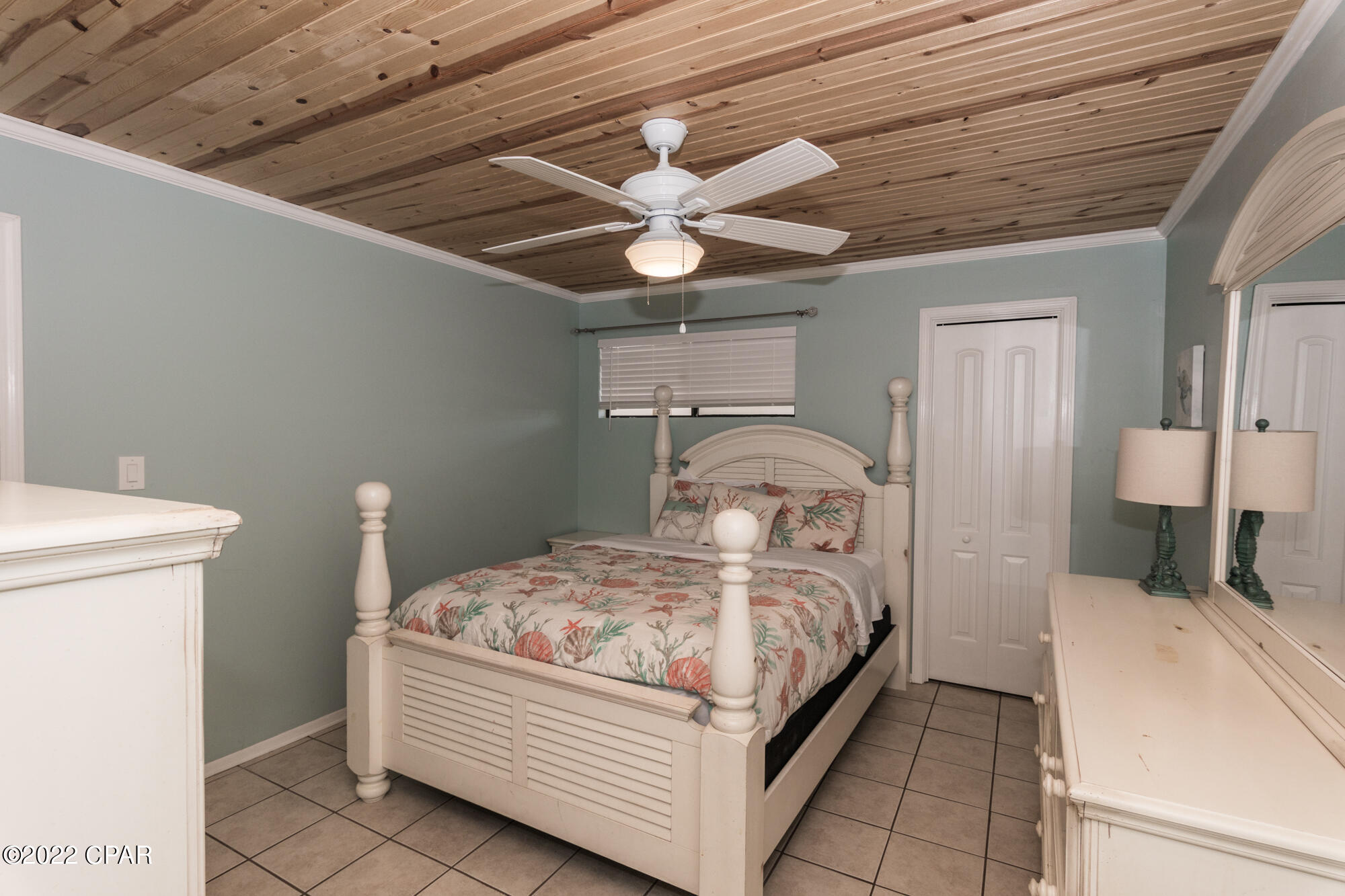 Grand Lagoon Cove Condominium - Residential