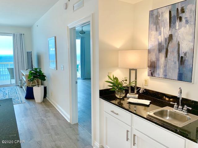 Calypso Towers I - Residential