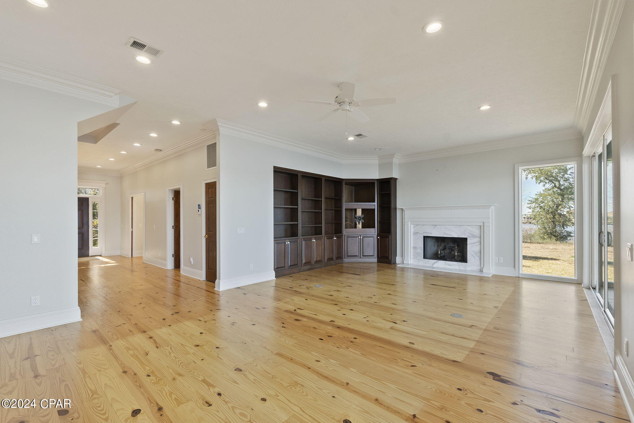 College Point Estate 1st Add - Residential