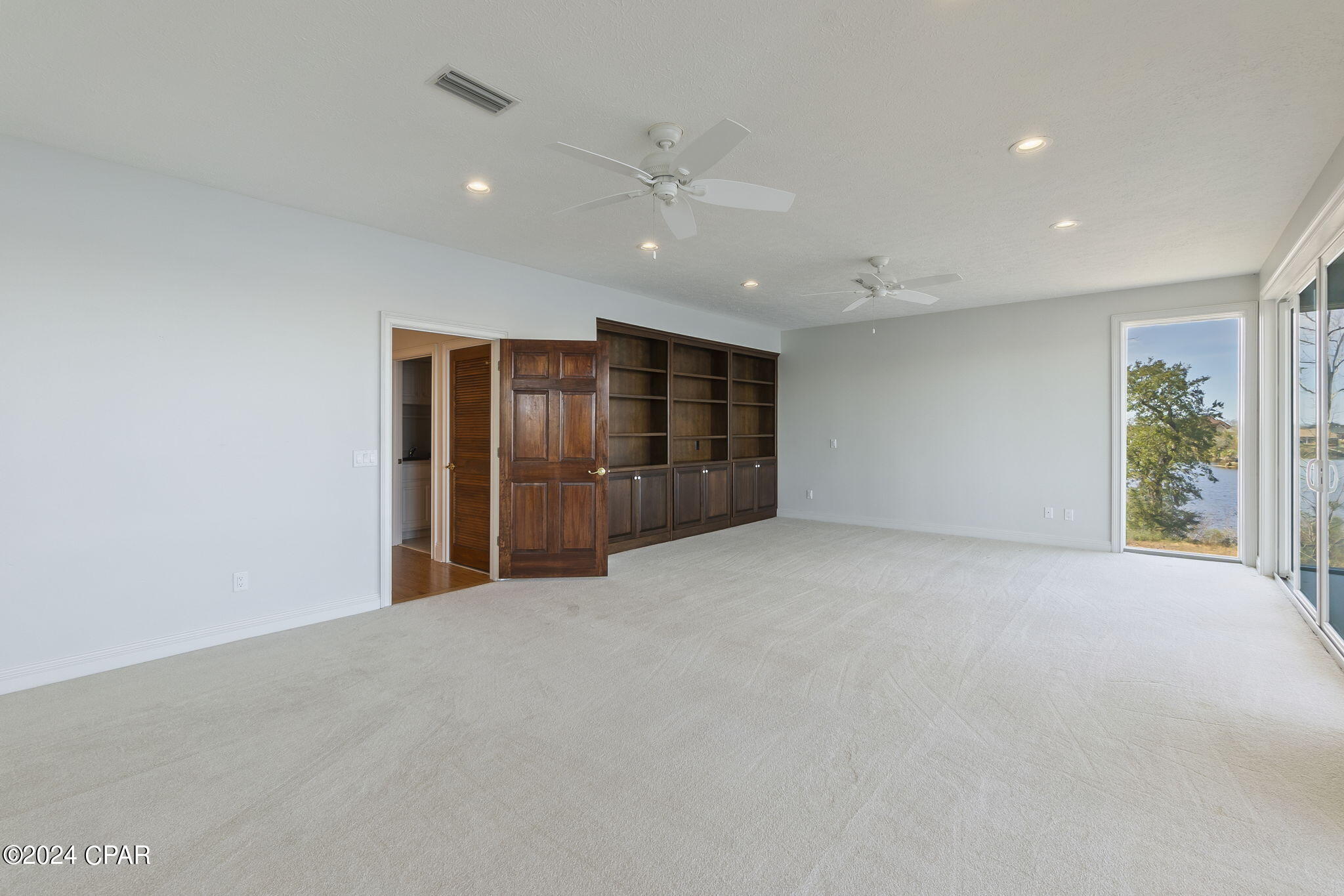 College Point Estate 1st Add - Residential