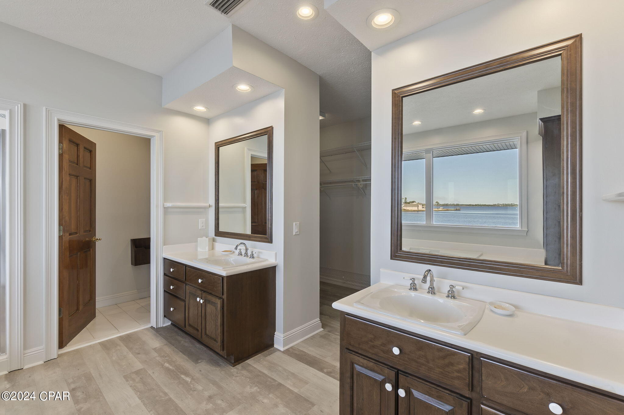 College Point Estate 1st Add - Residential