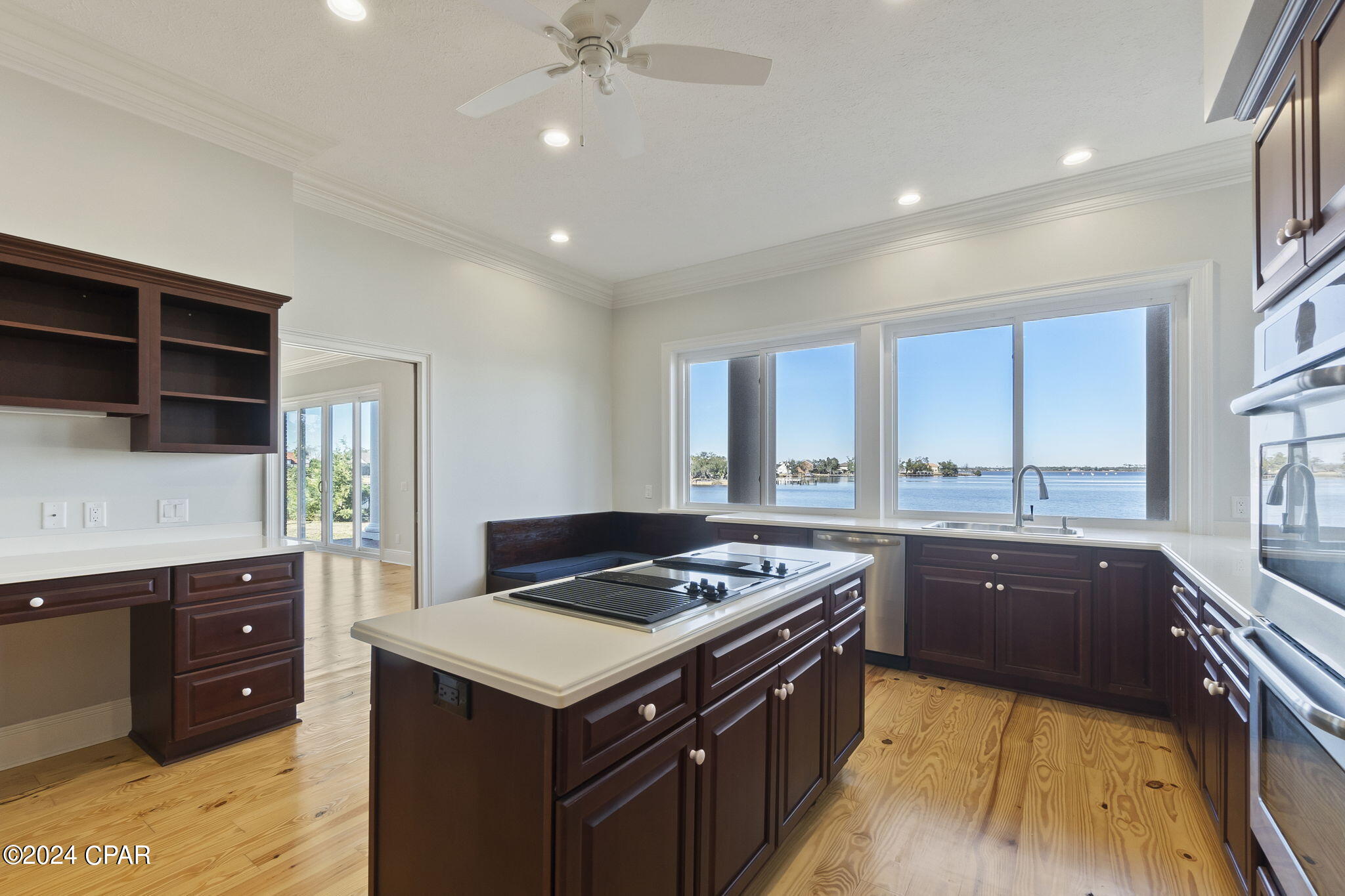 College Point Estate 1st Add - Residential