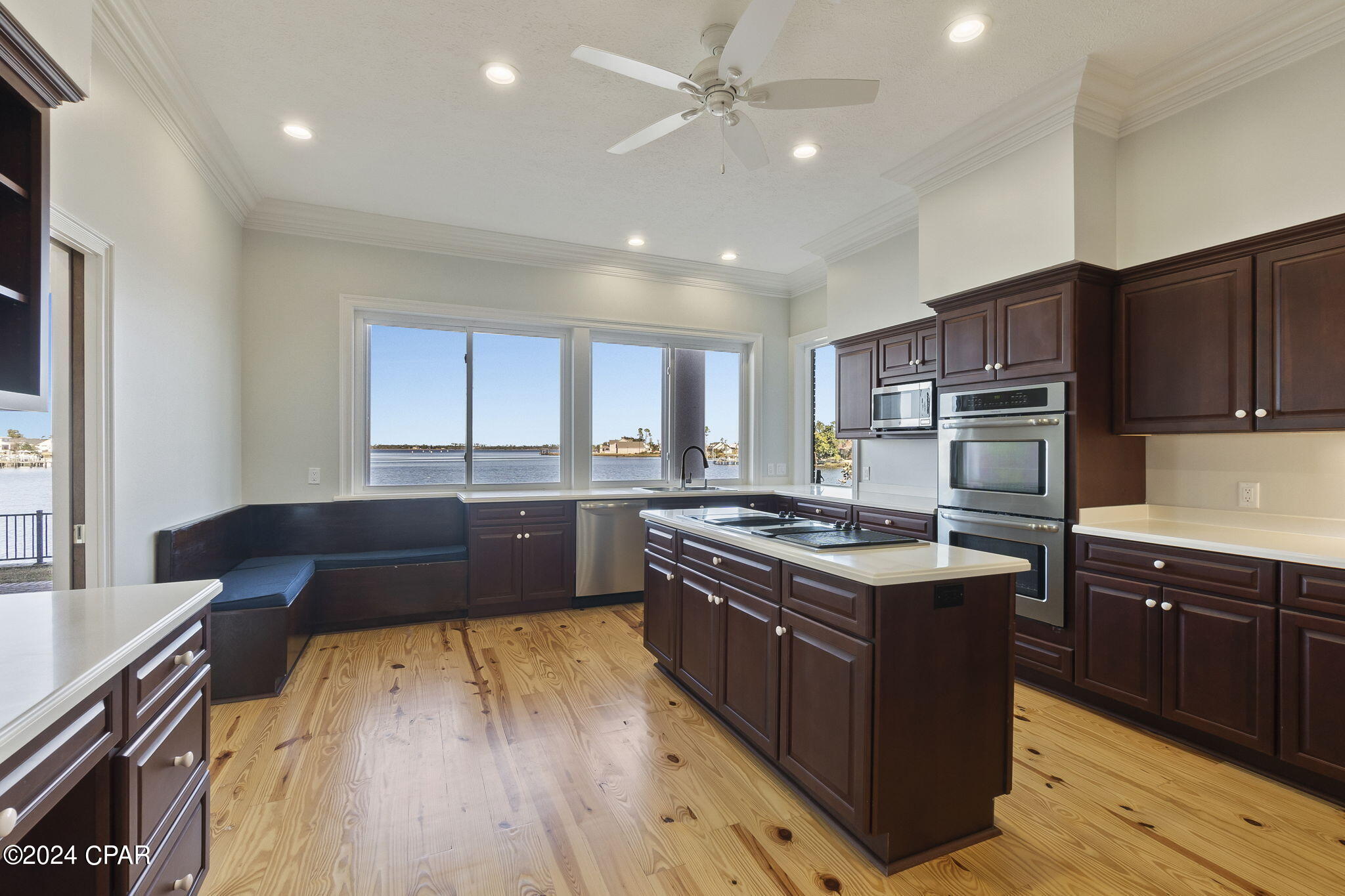 College Point Estate 1st Add - Residential