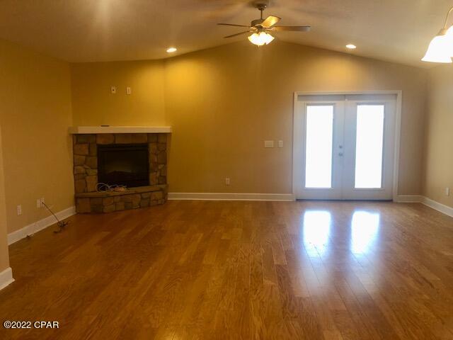 Ashlee Manor - Residential