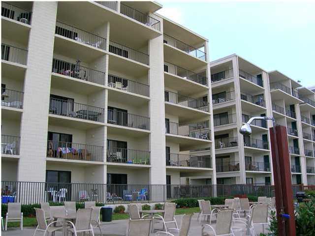 Mariner West Condo - Residential