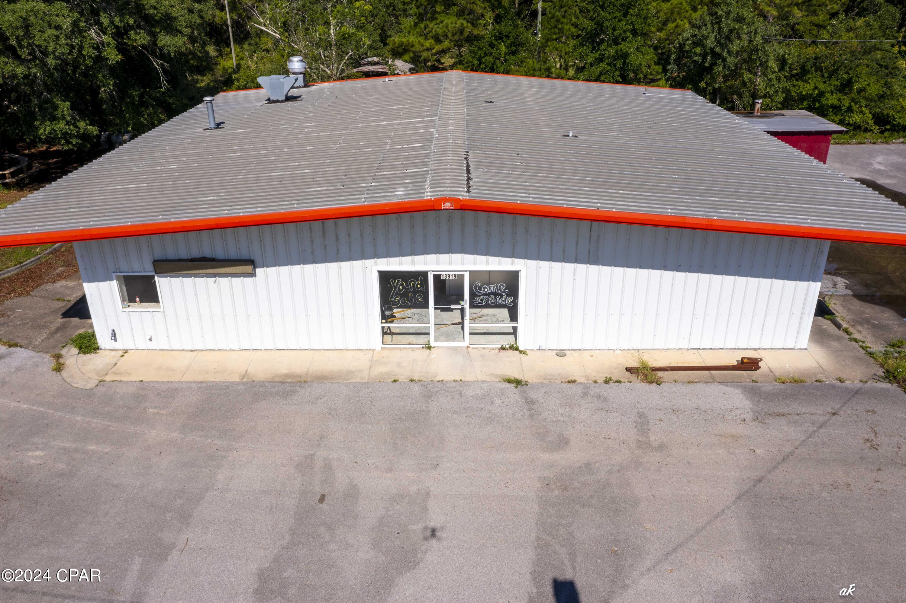 No Named Subdivision - Commercial Lease