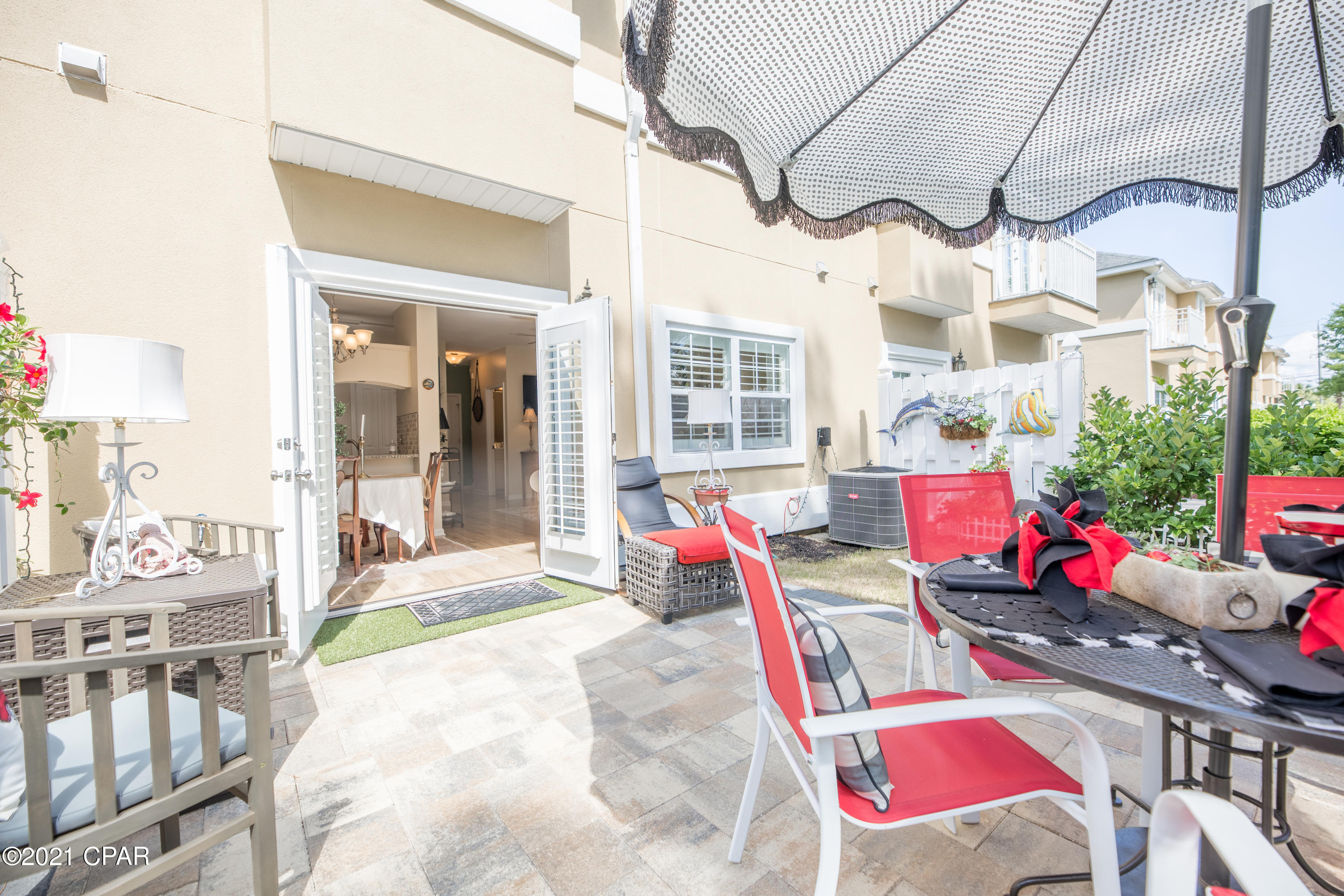 Annabella's Townhomes - Residential