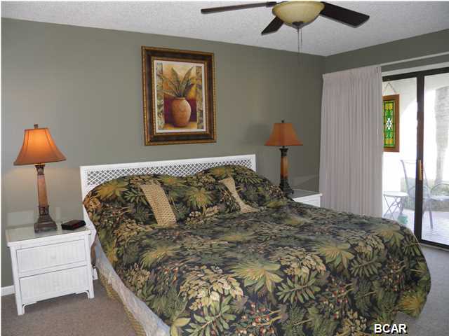 Edgewater Golf Villas III-A - Residential