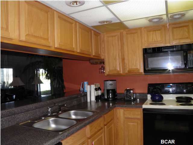 Edgewater Golf Villas III-A - Residential