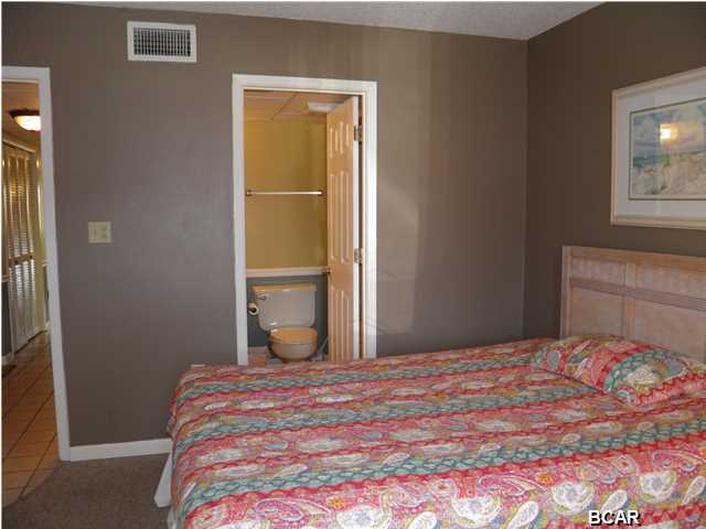 Edgewater Golf Villas III-A - Residential