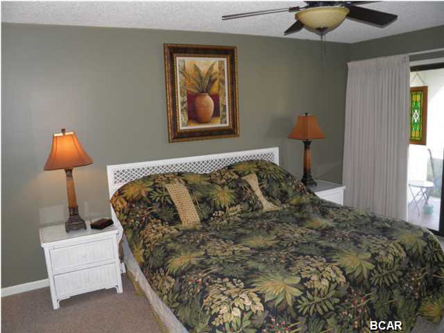 Edgewater Golf Villas III-A - Residential