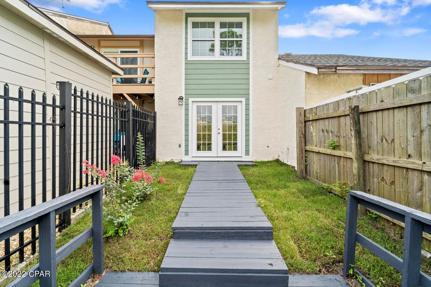 Currently Under Contract, Seller will consider Back-Up Offers. 



TURN KEY! GREAT RENTAL OPPORTUNITY OR FIRST HOME!! Seller has renovated this townhome town do the studs. Major improvements include all new windows, doors, water heater, A/C unit, electrical outlets and receptacles. Cabinets, countertops, and appliances were replaced in the kitchen as well as both bathrooms. Each room has new carpeting, fans, and modern fixtures. The exterior received new sod and the back deck was replaced and painted. If important, please verify all measurements. Call a REALTOR today to schedule a private​​‌​​​​‌​‌​​​​‌​​‌​​​​‌‌ tour.