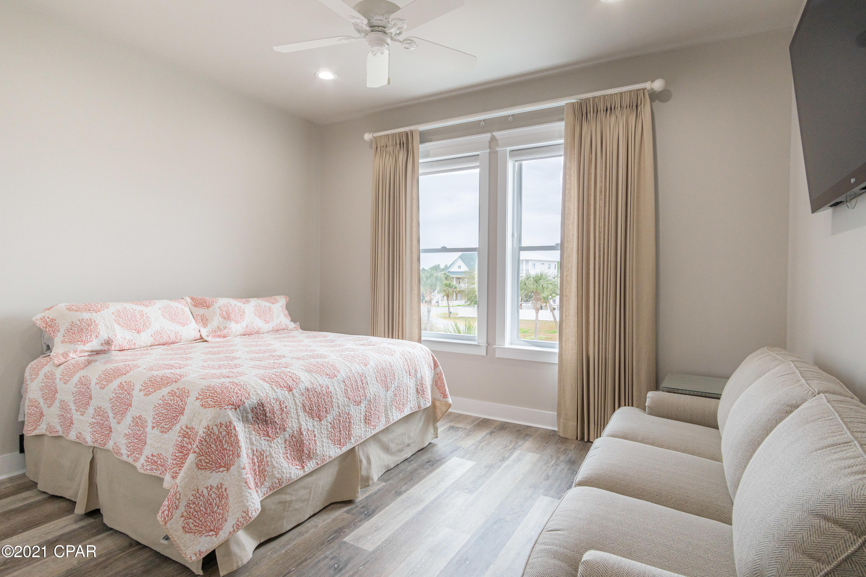 Harbor Cove Village - Residential