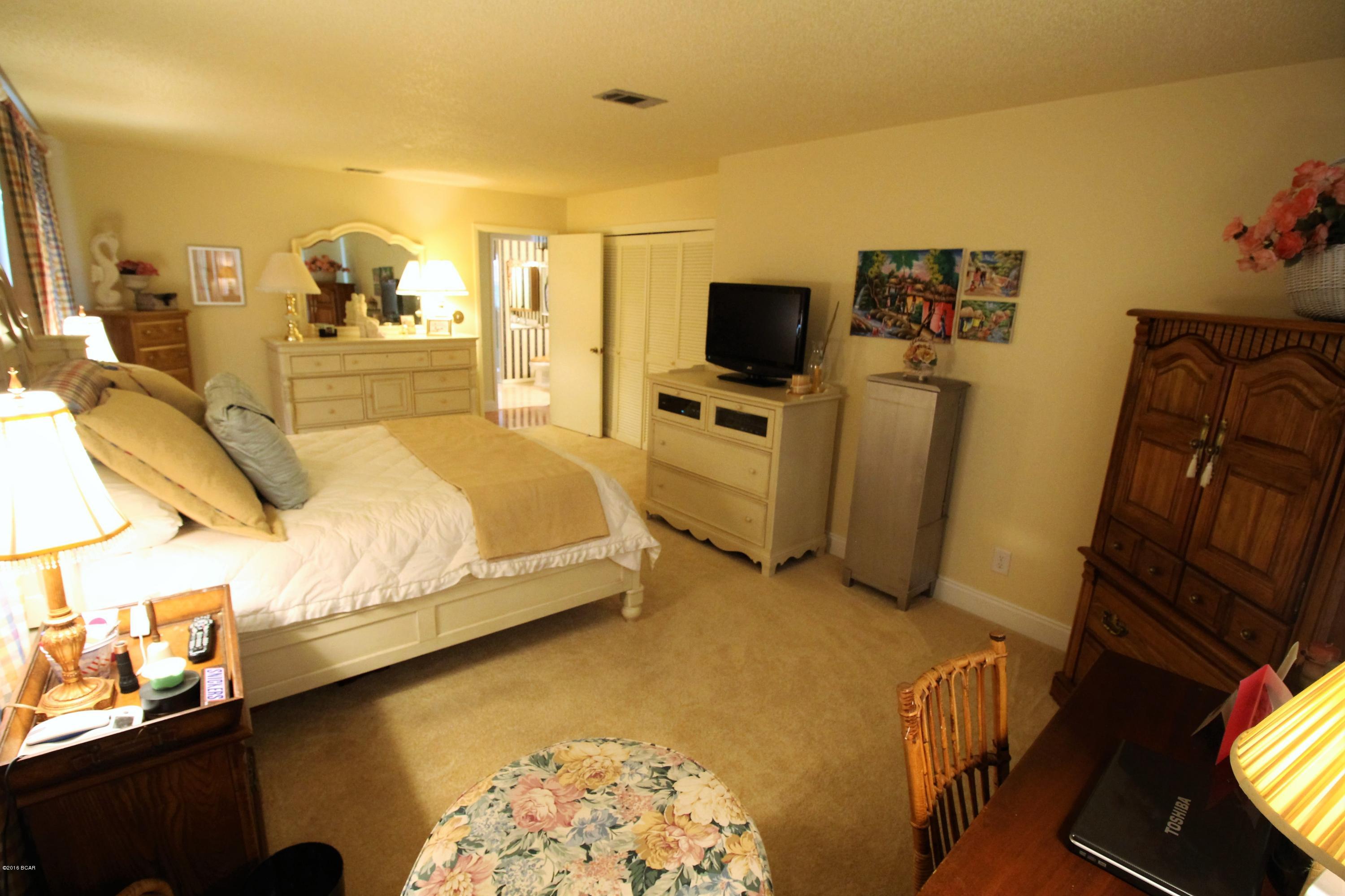 Kiska Beach - Residential