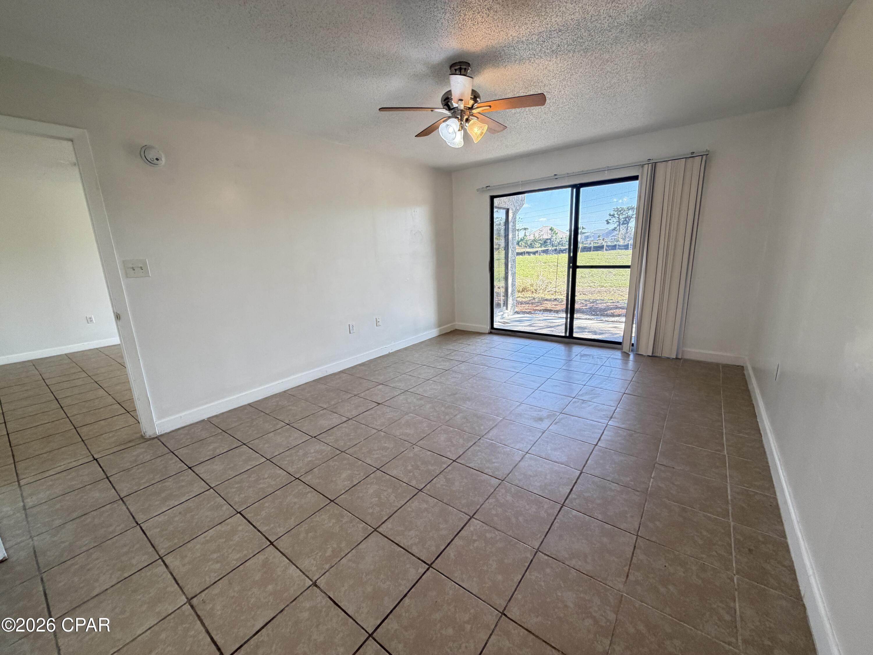 Hombre Golf Village - Residential