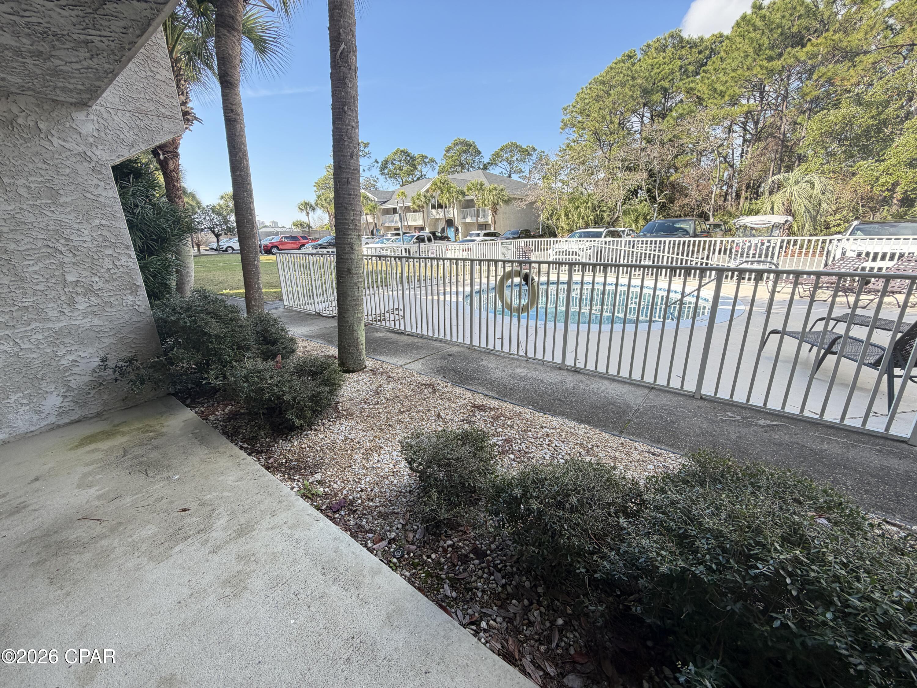 Hombre Golf Village - Residential