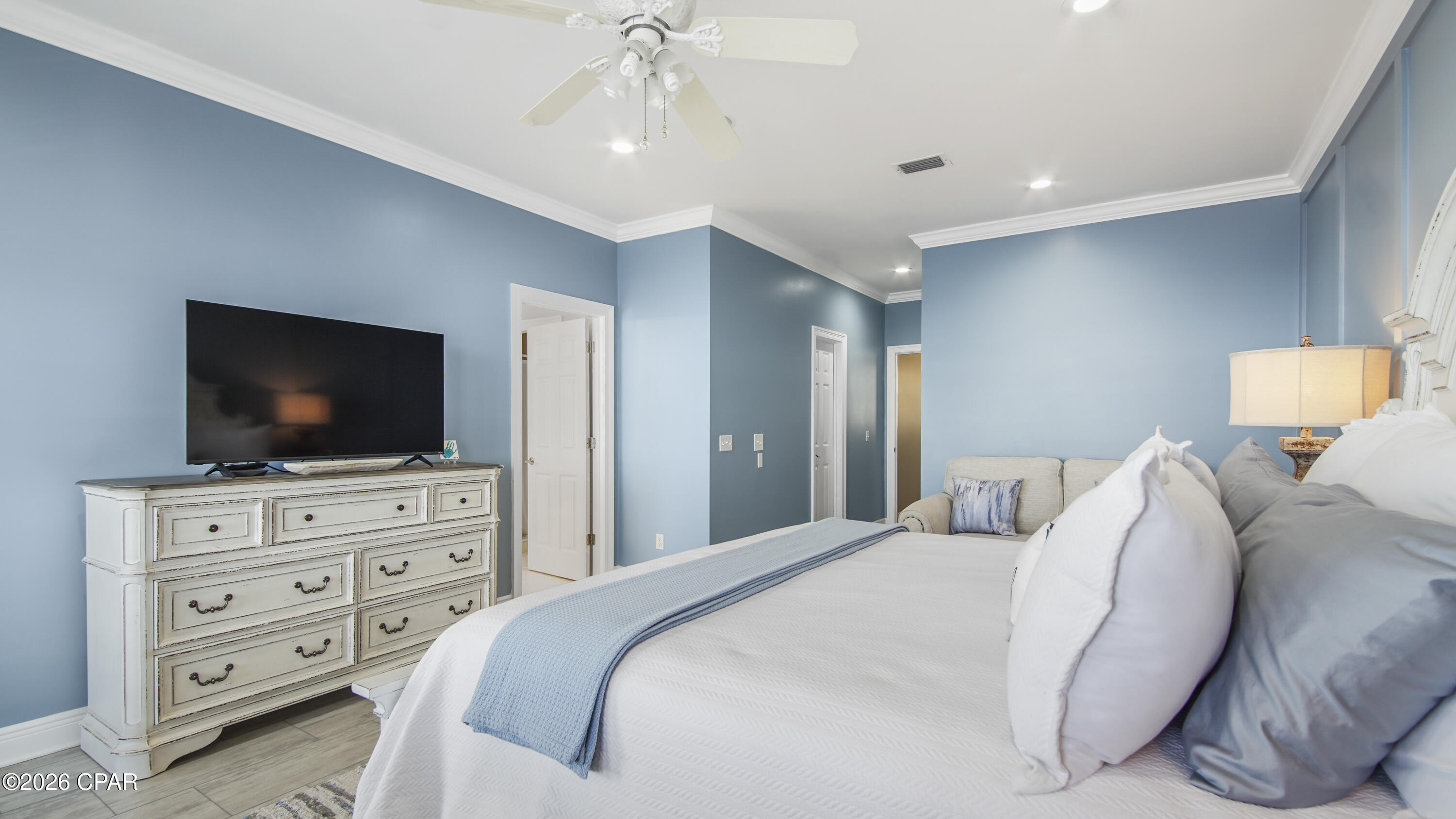 Pelican Bay - Residential