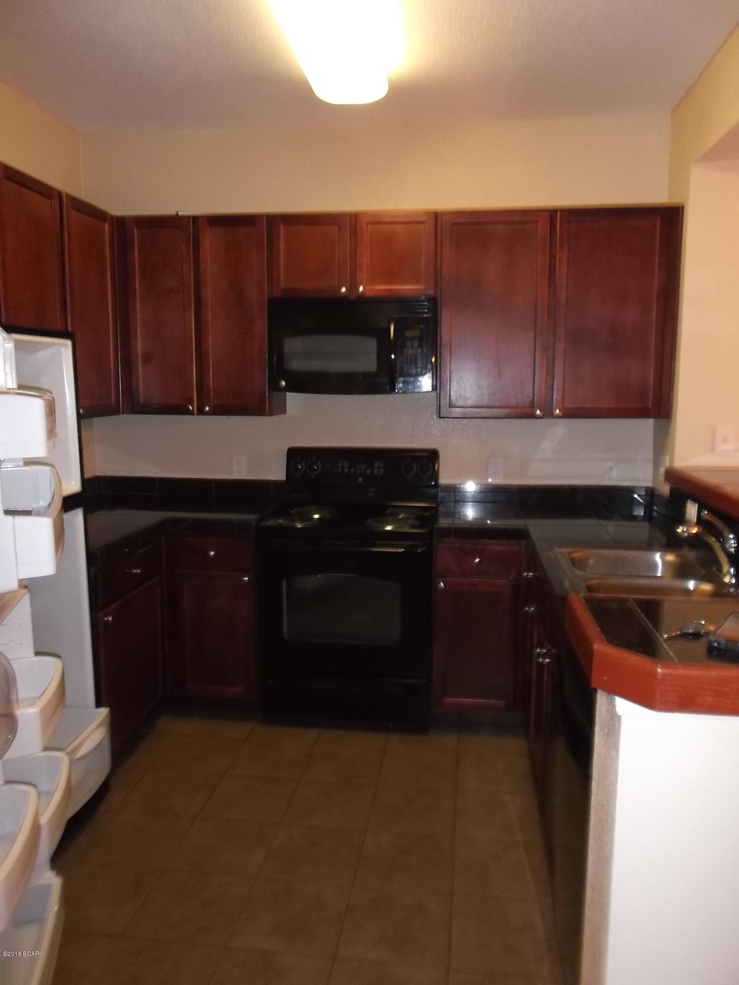 Baldwin Rowe - Residential Lease