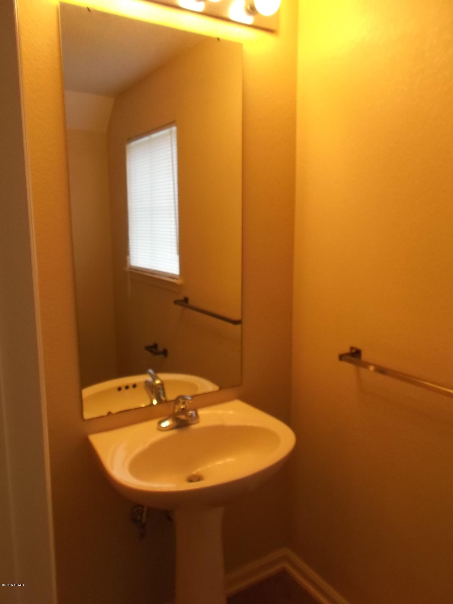 Baldwin Rowe - Residential Lease