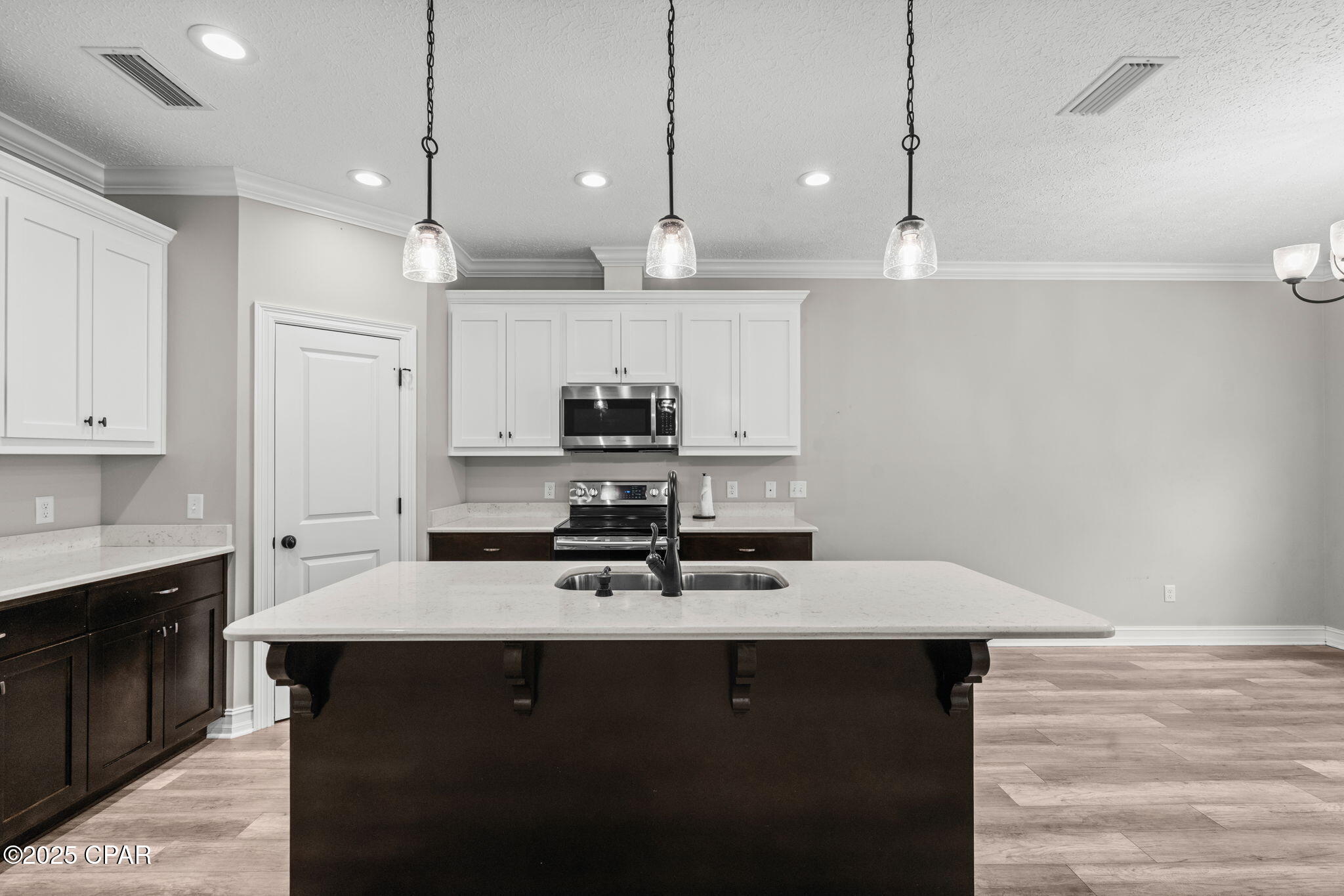 Pinebrook - Residential