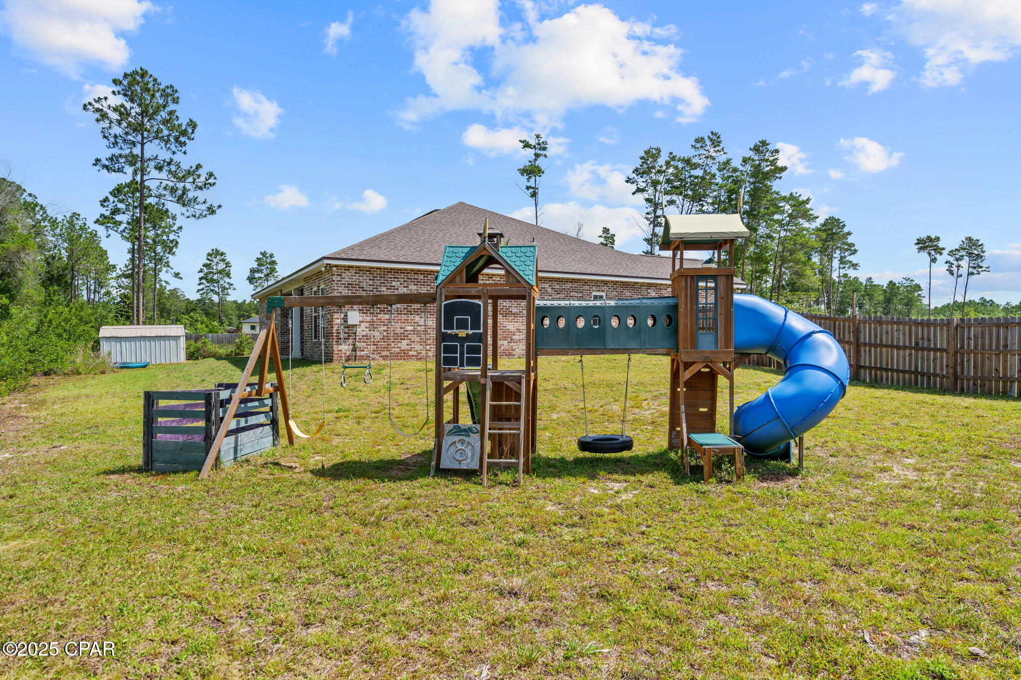 Pinebrook - Residential