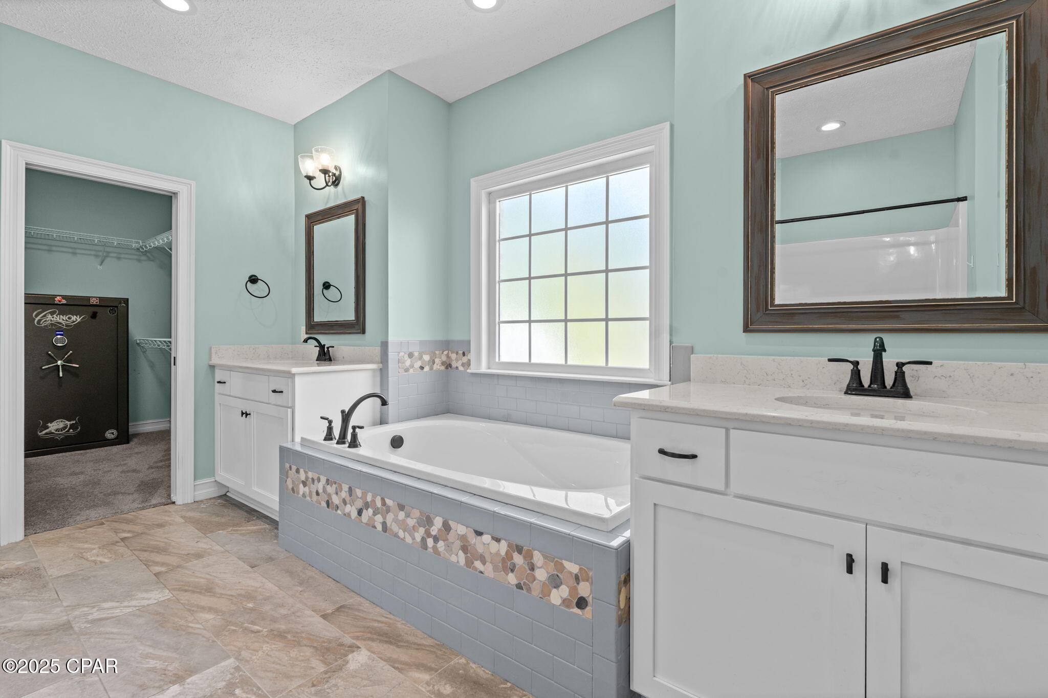 Pinebrook - Residential