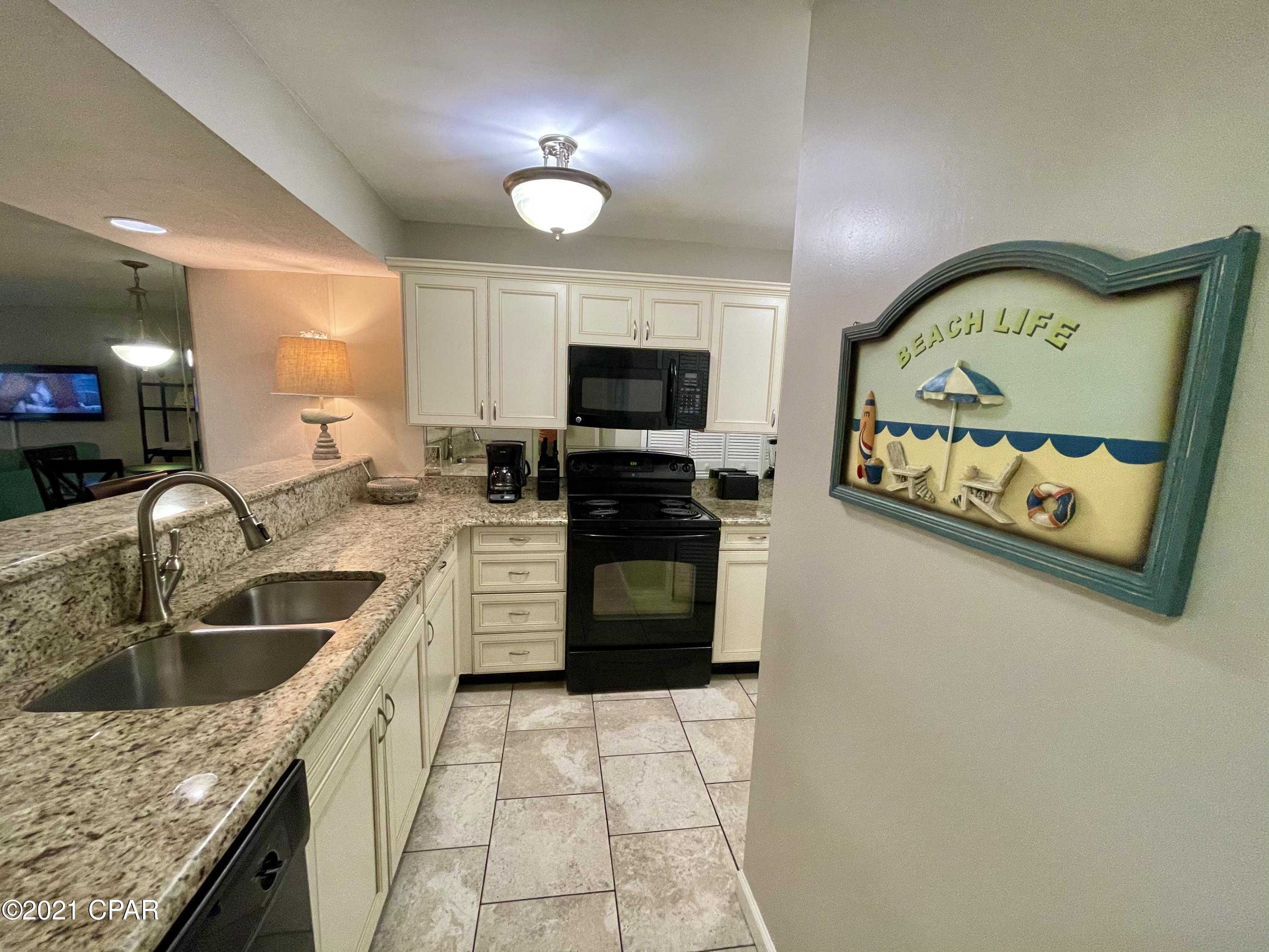 Edgewater Golf Villas V-A - Residential