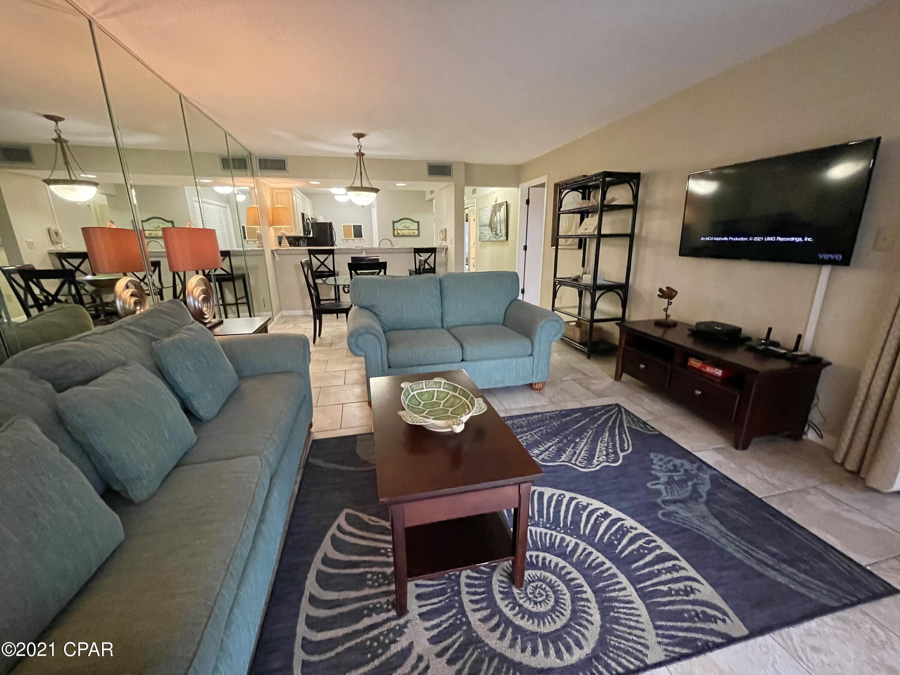 Edgewater Golf Villas V-A - Residential