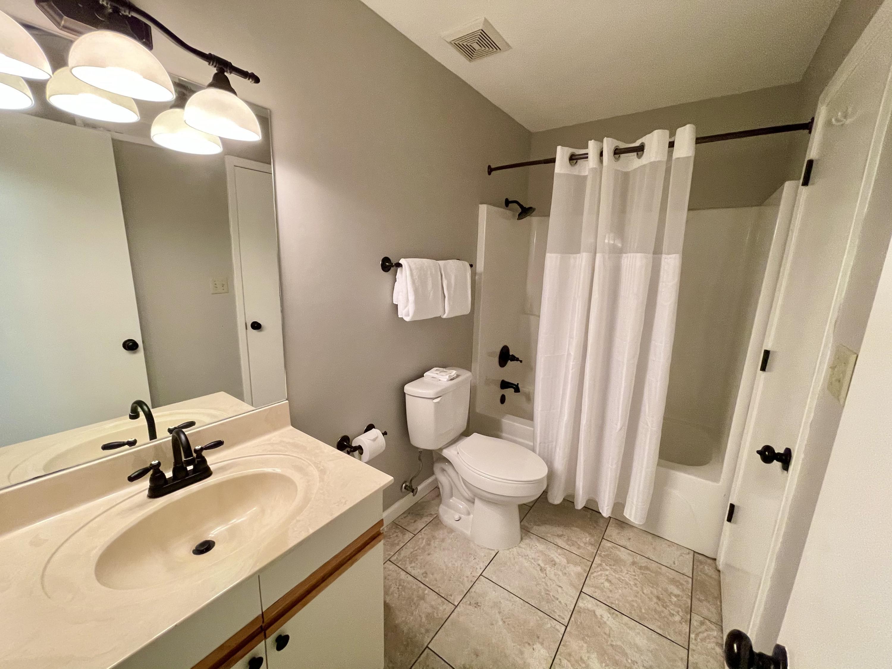 Edgewater Golf Villas V-A - Residential