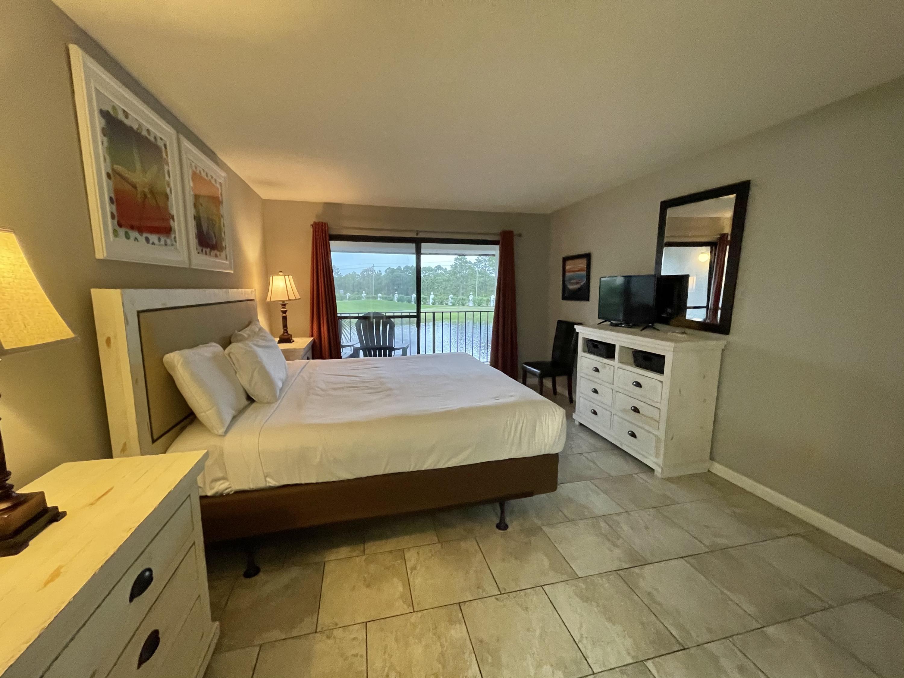 Edgewater Golf Villas V-A - Residential