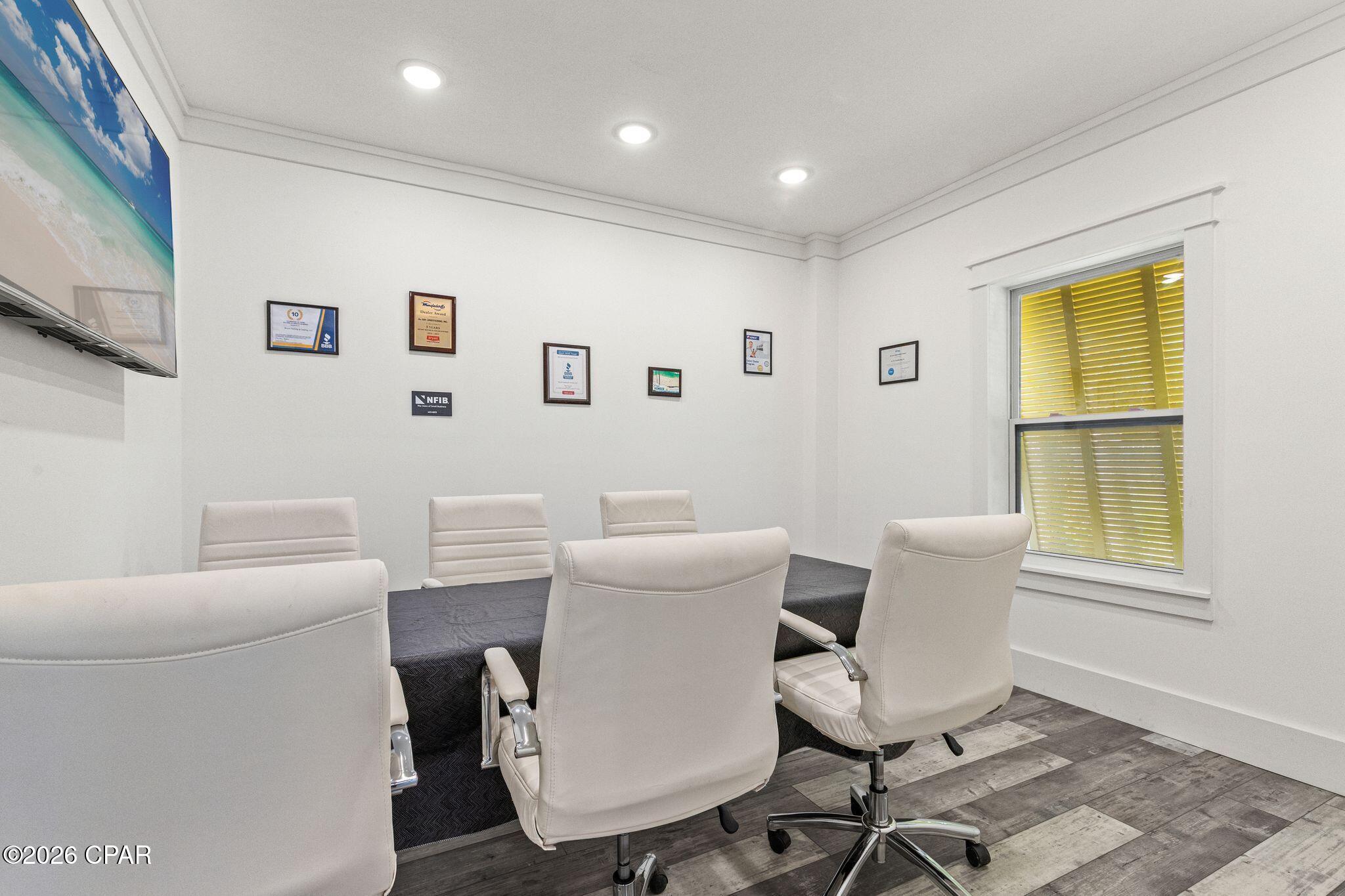 Lagoon Heights - Commercial Sale