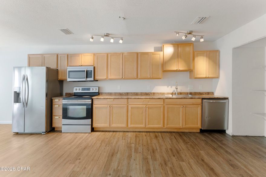 Great opportunity in St. Andrews to own a townhome with potential. This property offers a functional layout with comfortable living space and is ready for a new owner to add their personal touch. A good option for buyers looking to customize or invest. Conveniently located in Panama City with easy access to shopping, dining, and everyday amenities.

All measurements, zoning, and sizes are approximate; please verify if important.