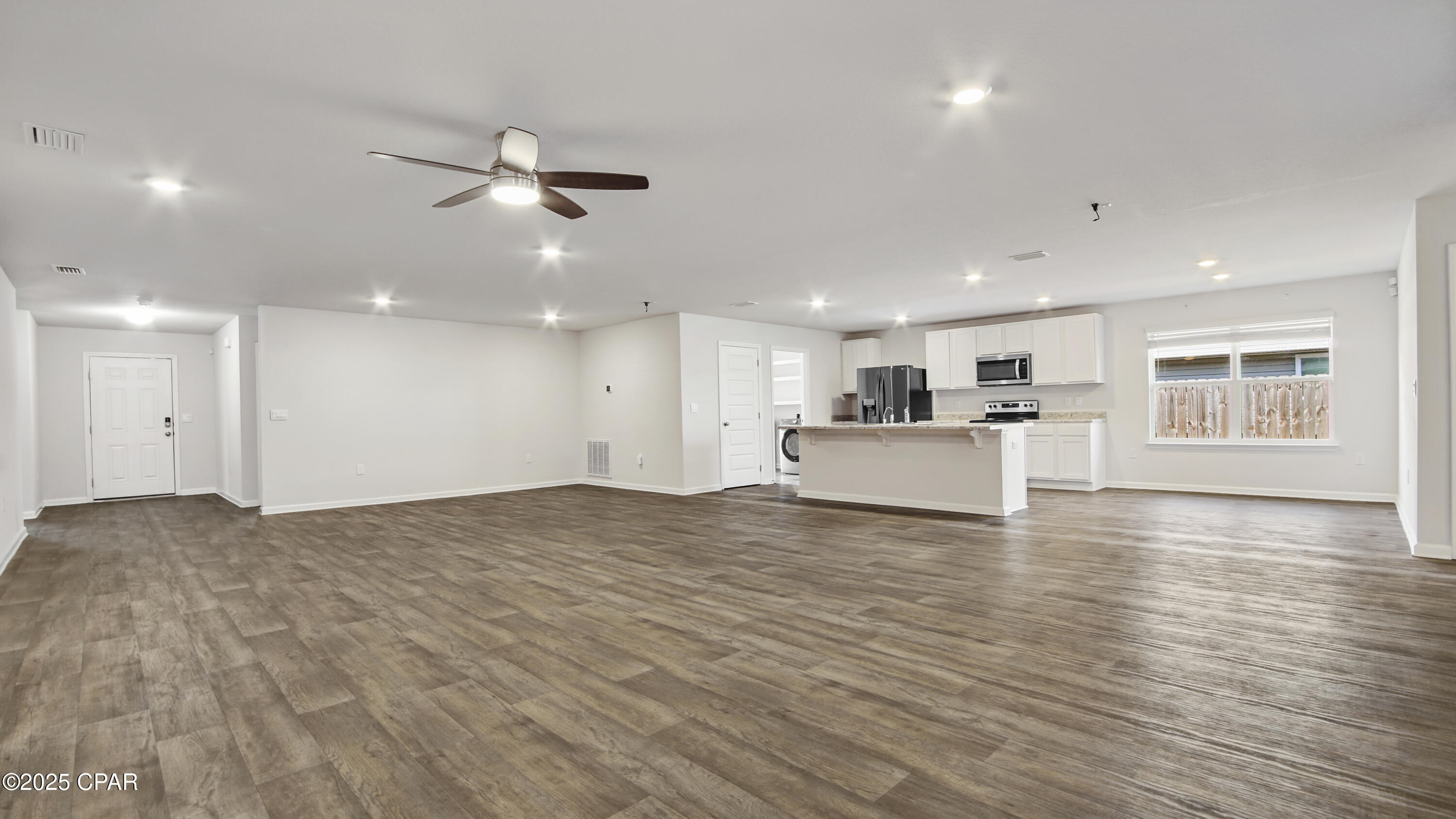 [No Recorded Subdiv] - Residential Lease