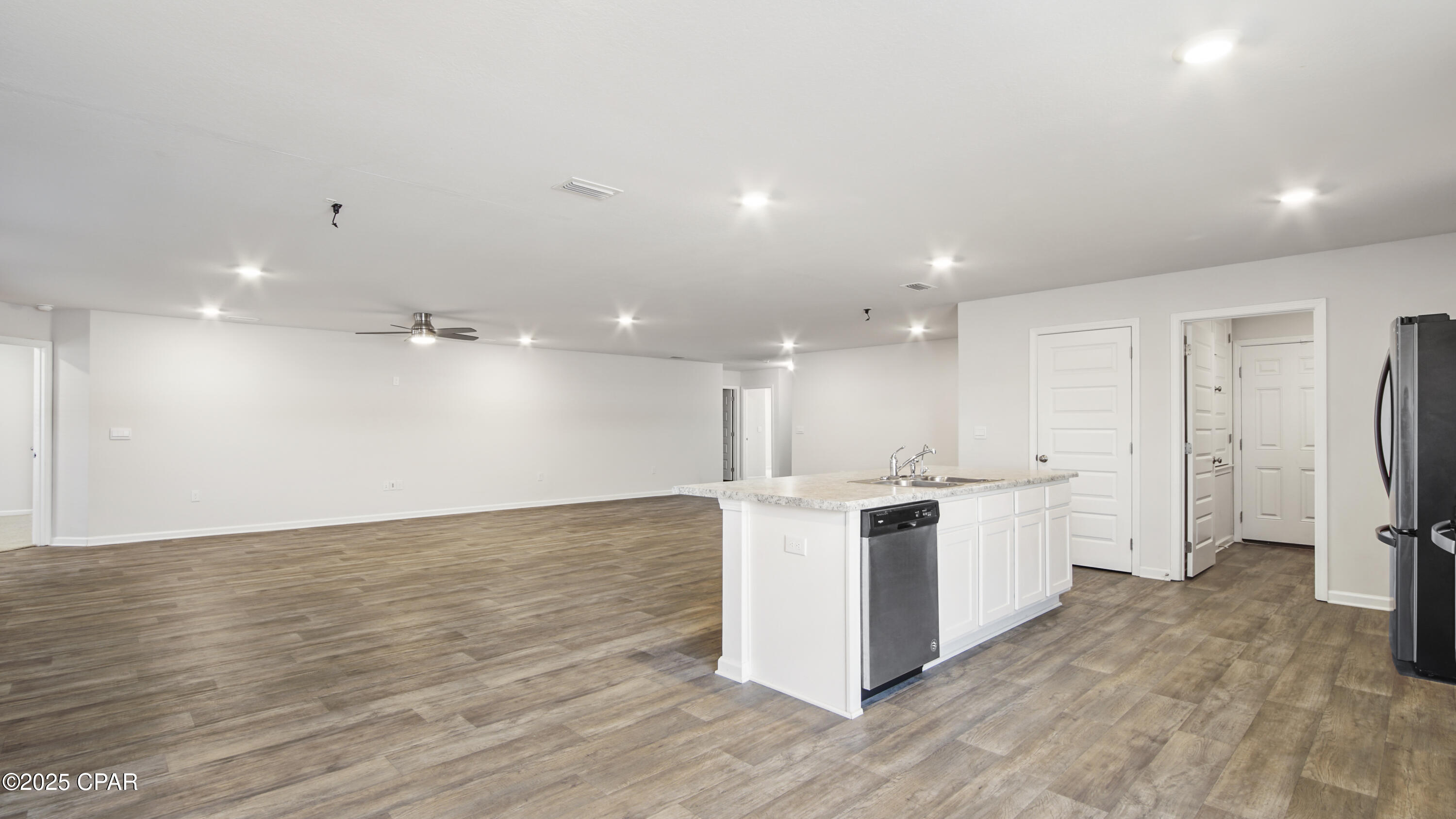 [No Recorded Subdiv] - Residential Lease