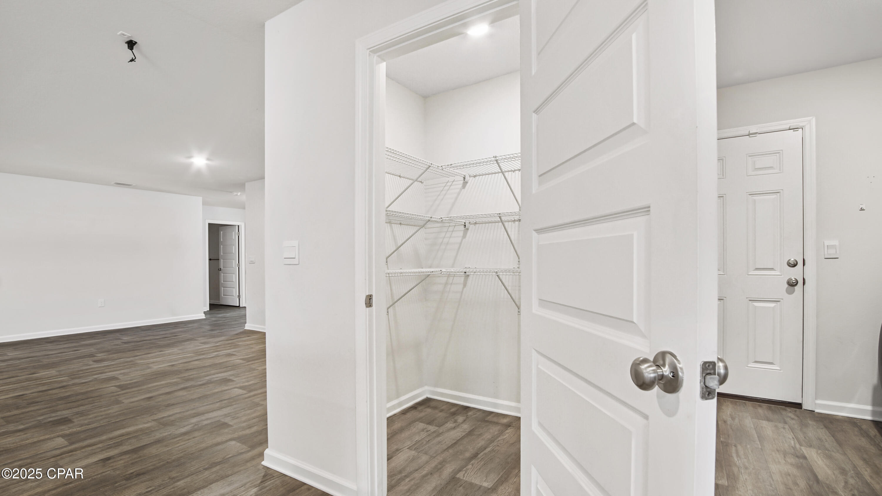 [No Recorded Subdiv] - Residential Lease