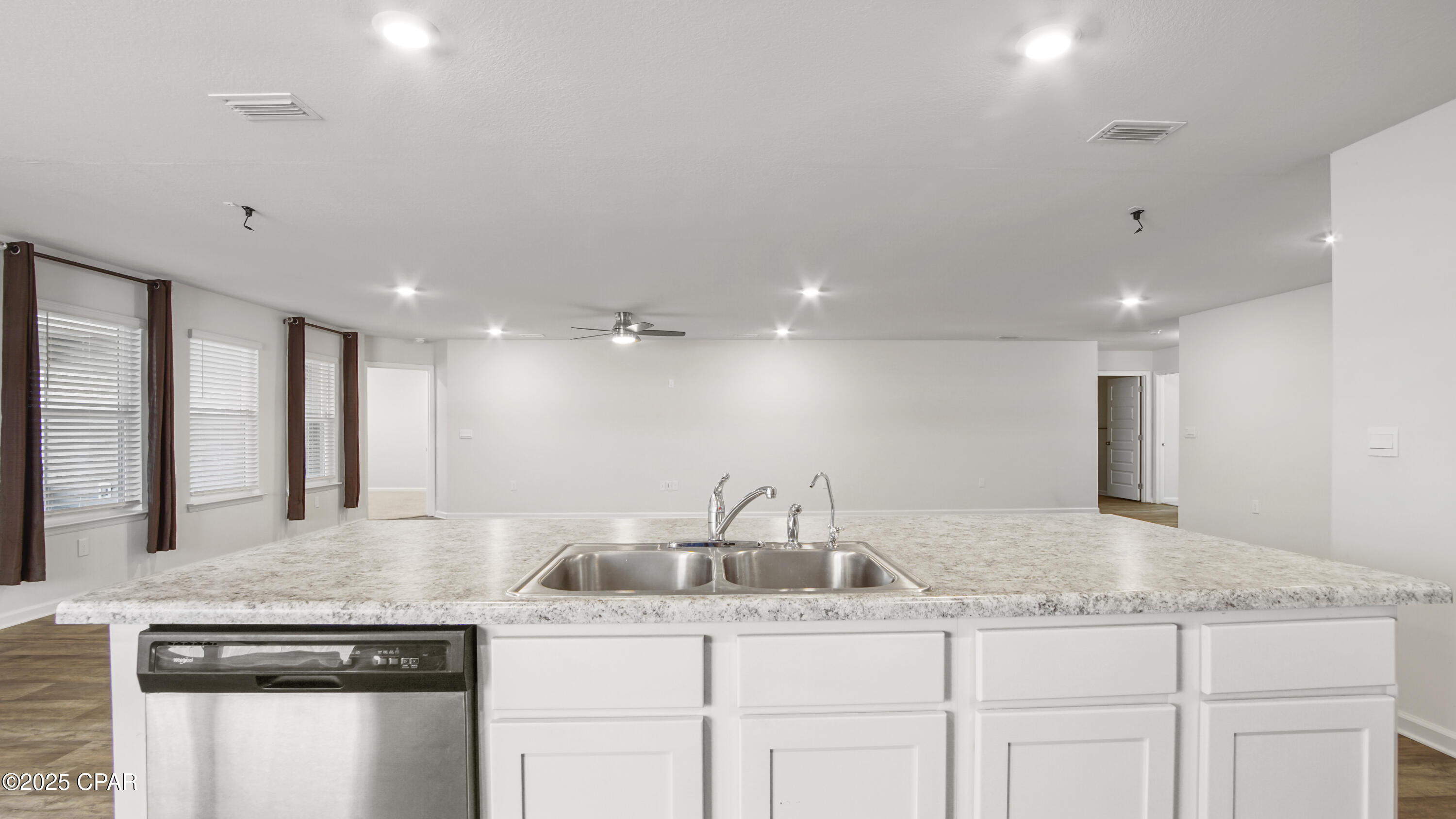 [No Recorded Subdiv] - Residential Lease